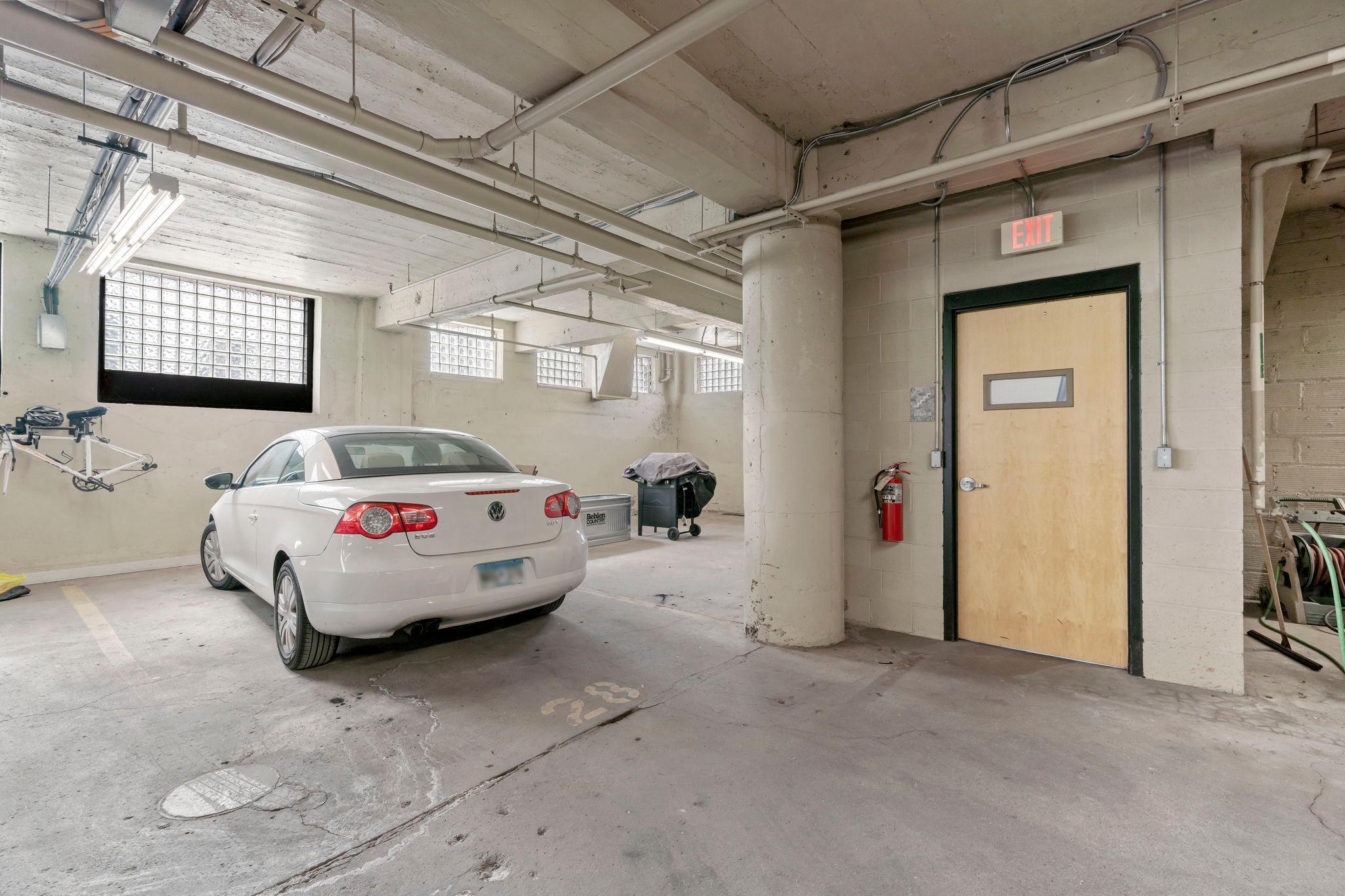 1701 Madison Street NE Unit: 103