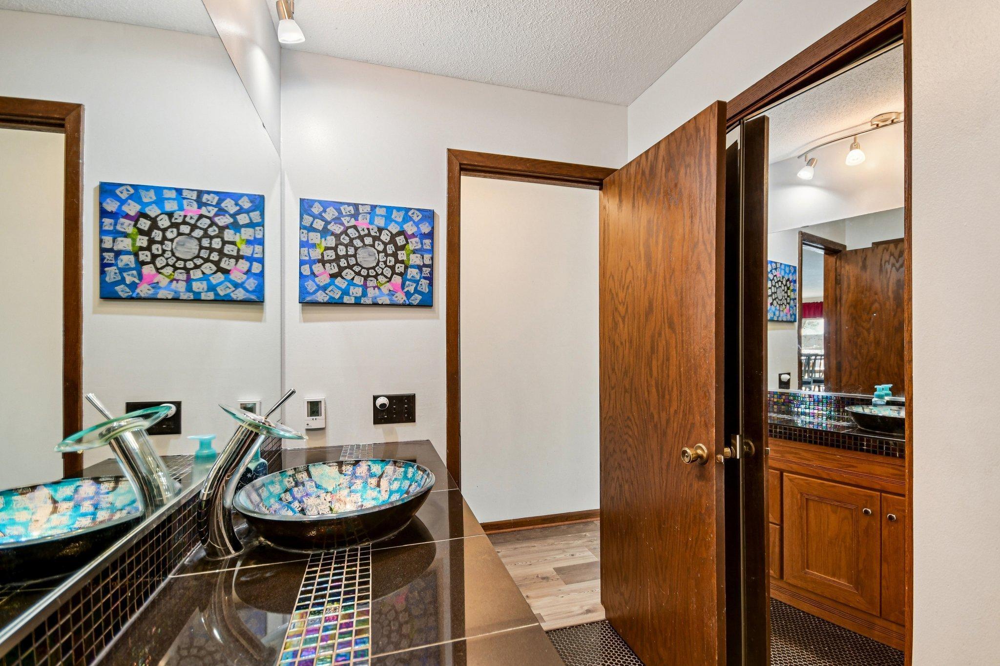 3250 Williams Lane