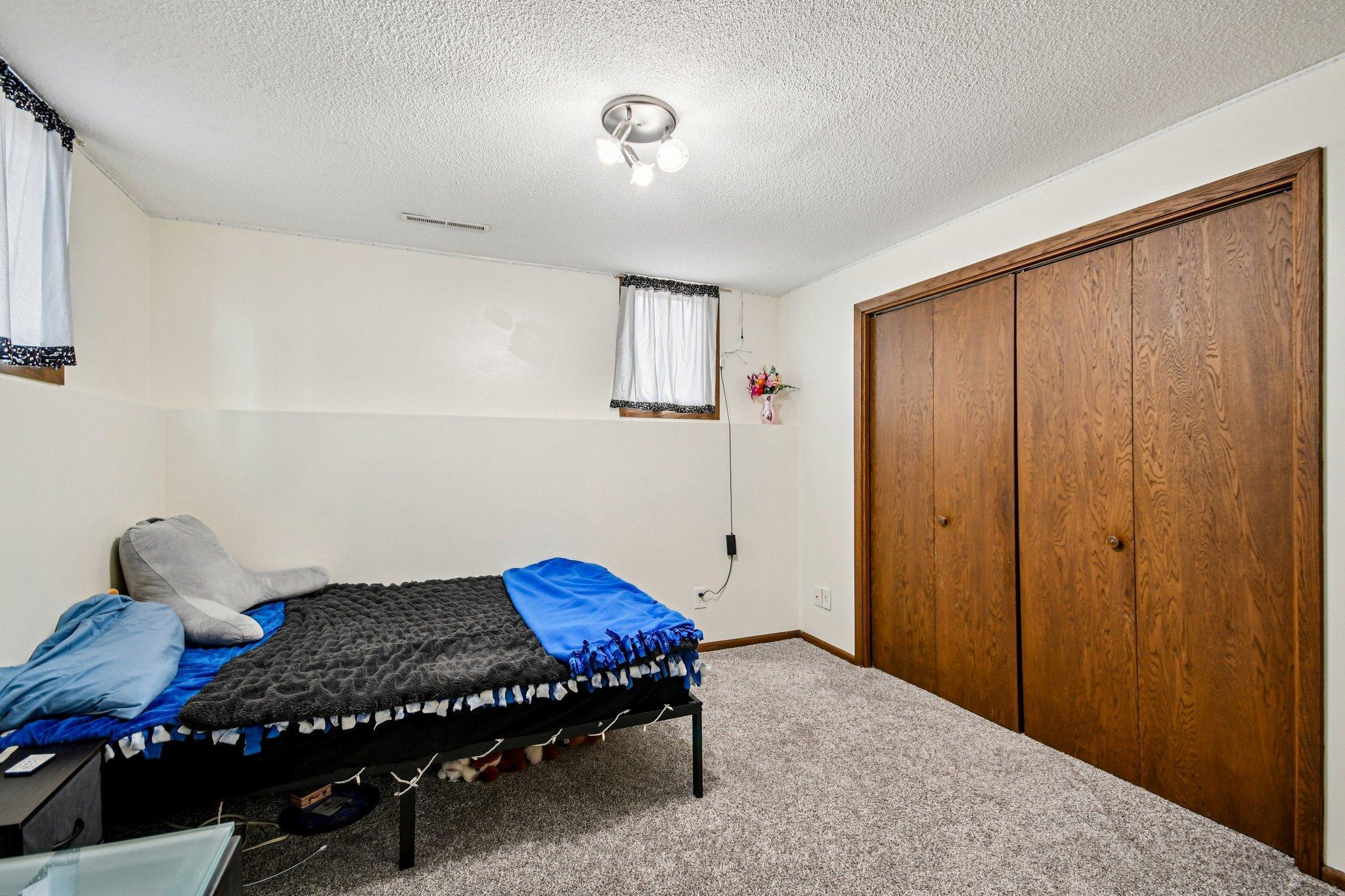 3250 Williams Lane