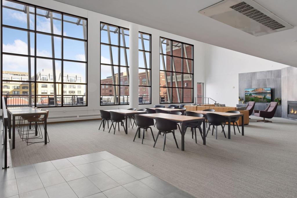 401 N 2nd Street Unit: 407