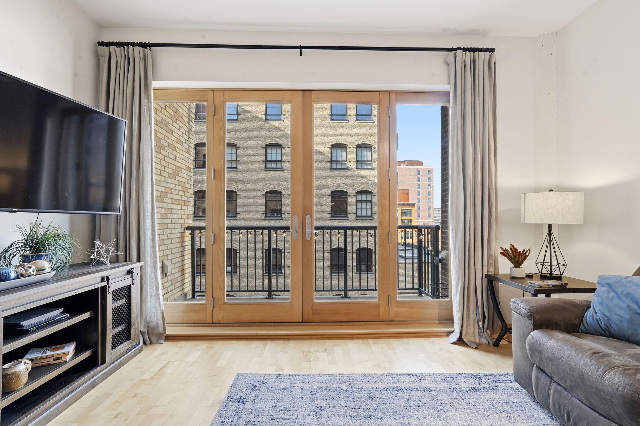 401 N 2nd Street Unit: 407