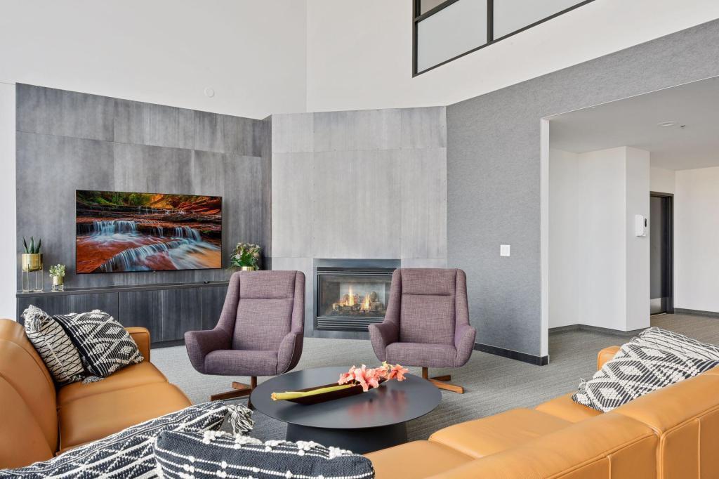 401 N 2nd Street Unit: 407