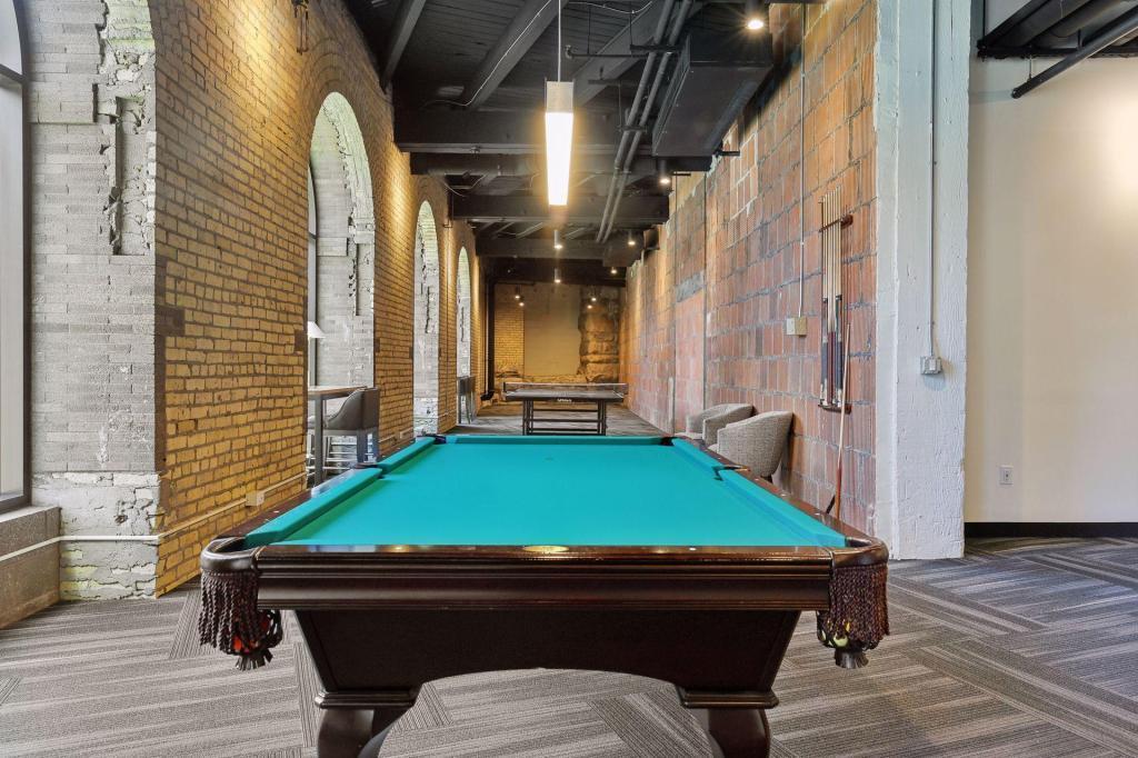 401 N 2nd Street Unit: 407