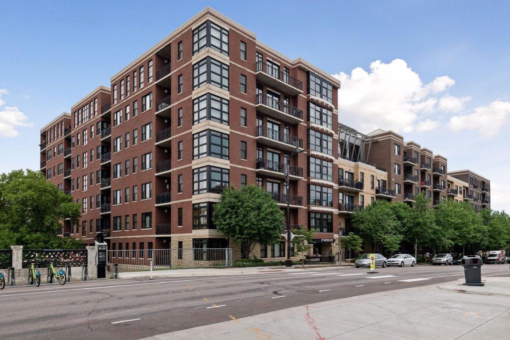 401 N 2nd Street Unit: 407