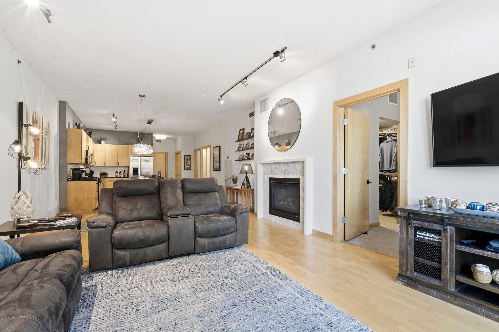 401 N 2nd Street Unit: 407