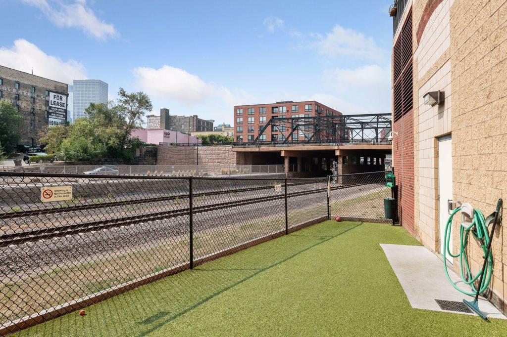 401 N 2nd Street Unit: 407