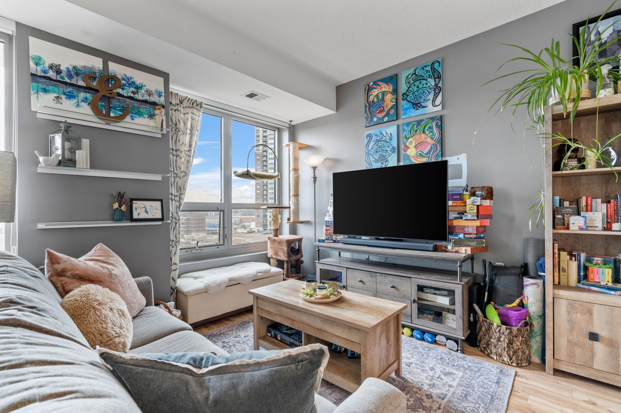 929 Portland Ave Unit: 908