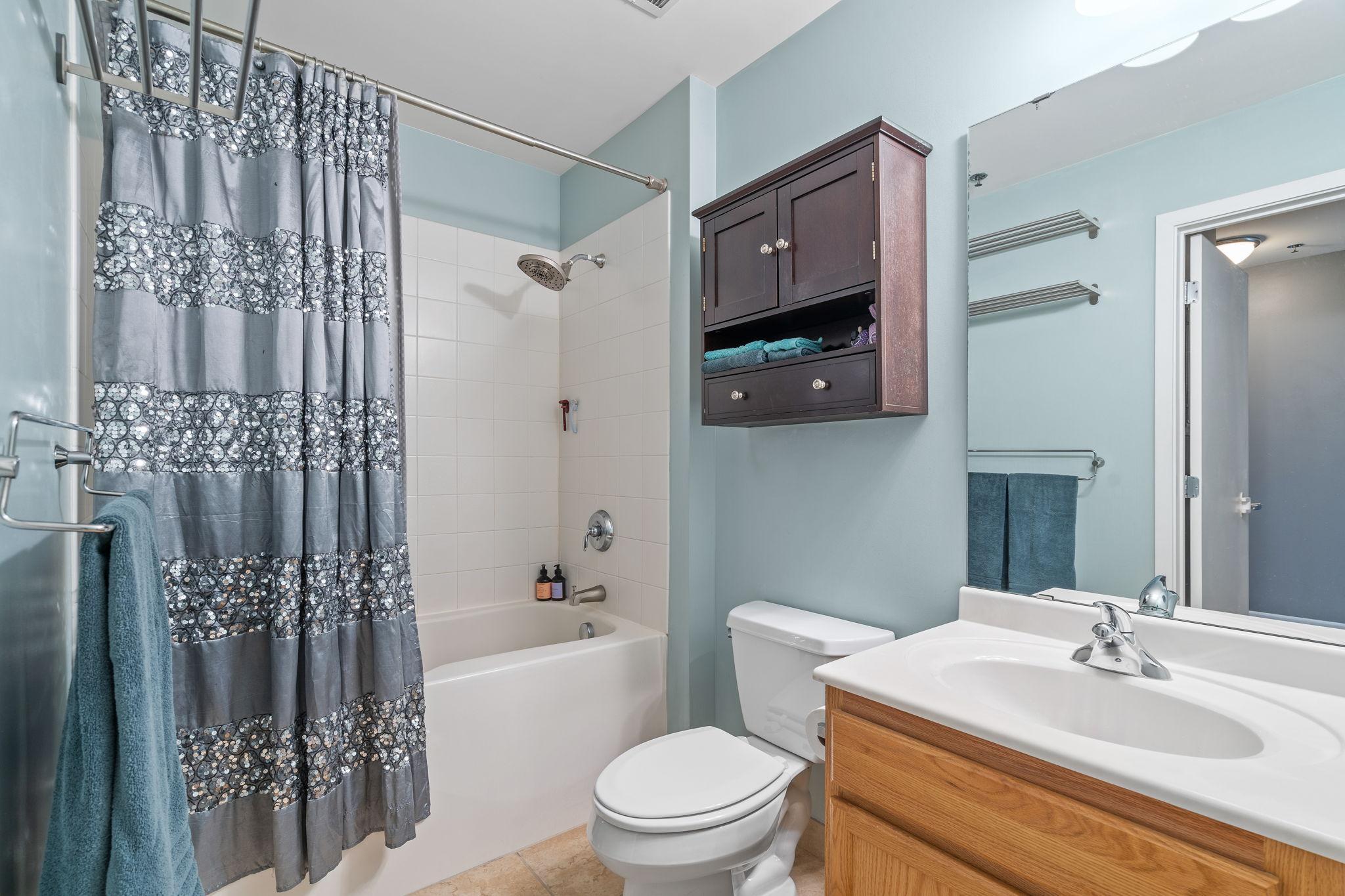 929 Portland Ave Unit: 908