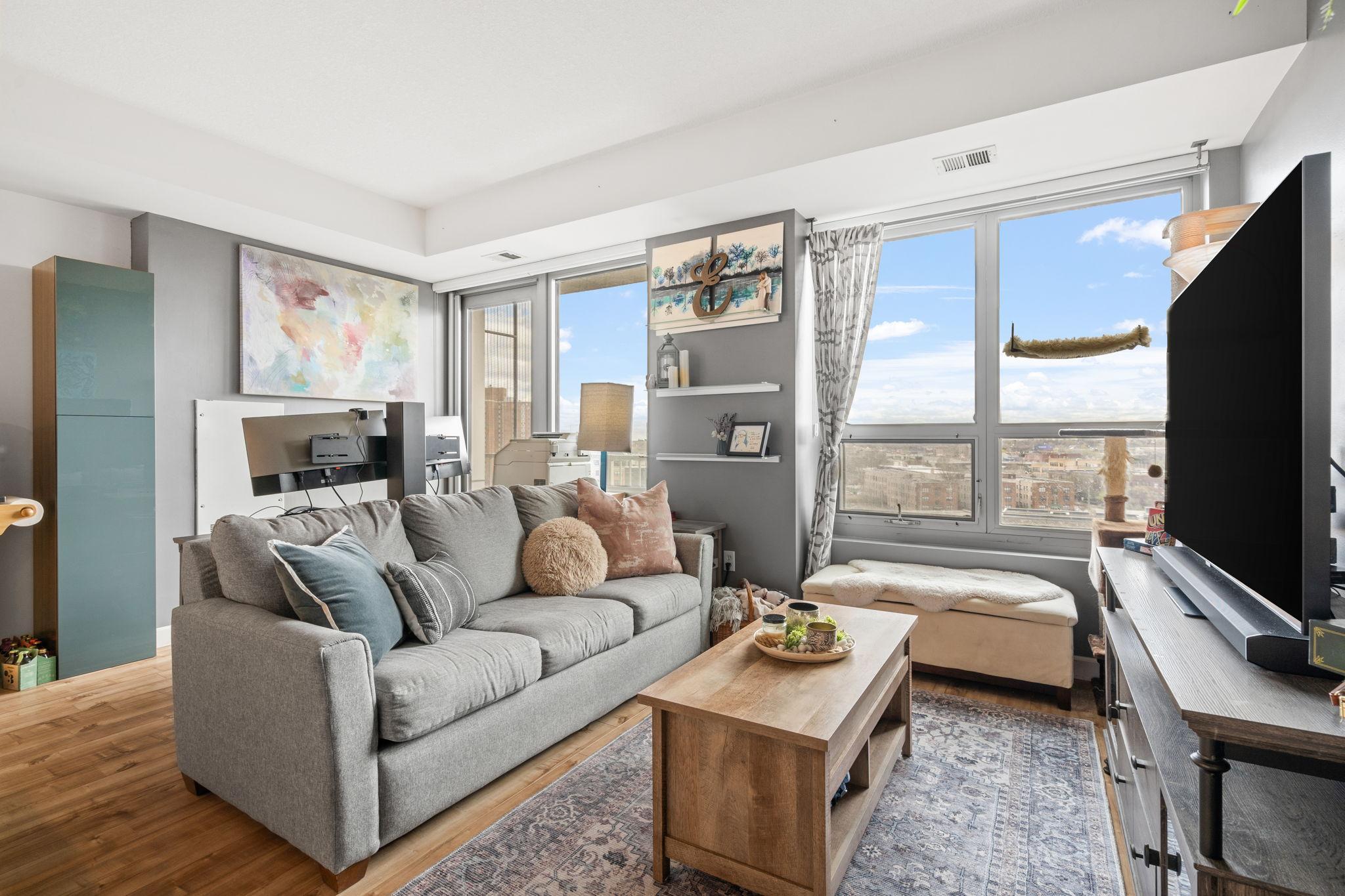 929 Portland Ave Unit: 908