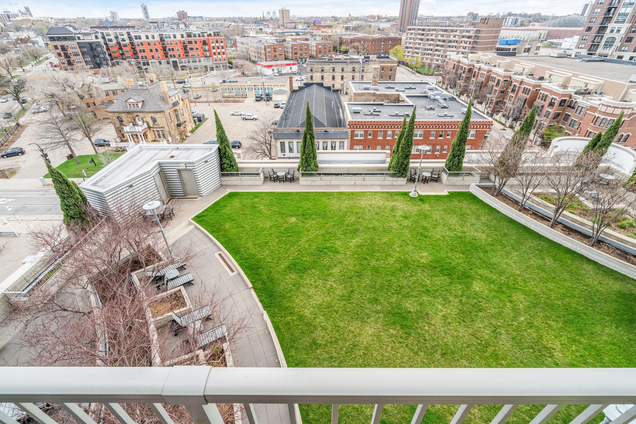 929 Portland Ave Unit: 908
