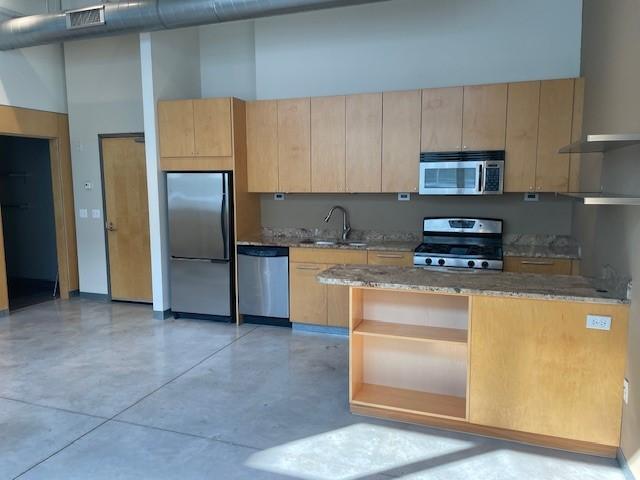 700 N Washington Avenue Unit: 515