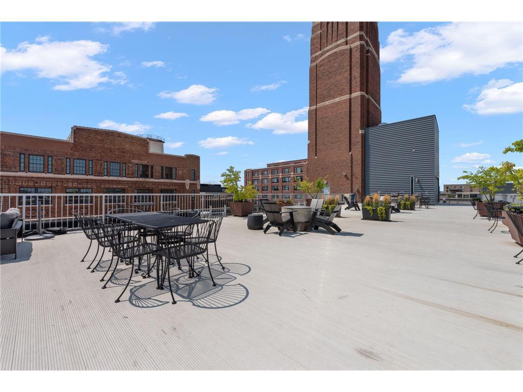 700 N Washington Avenue Unit: 515