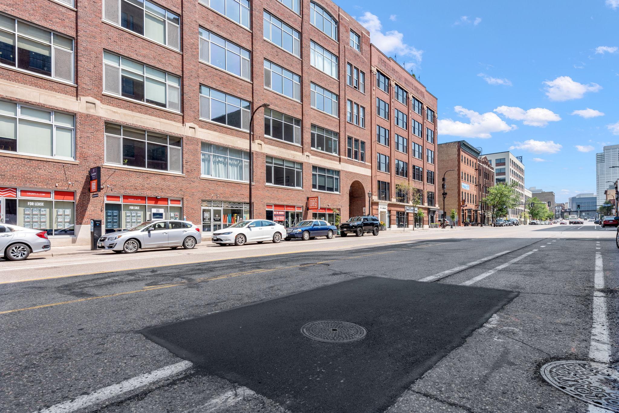 700 Washington Ave N Unit: 613