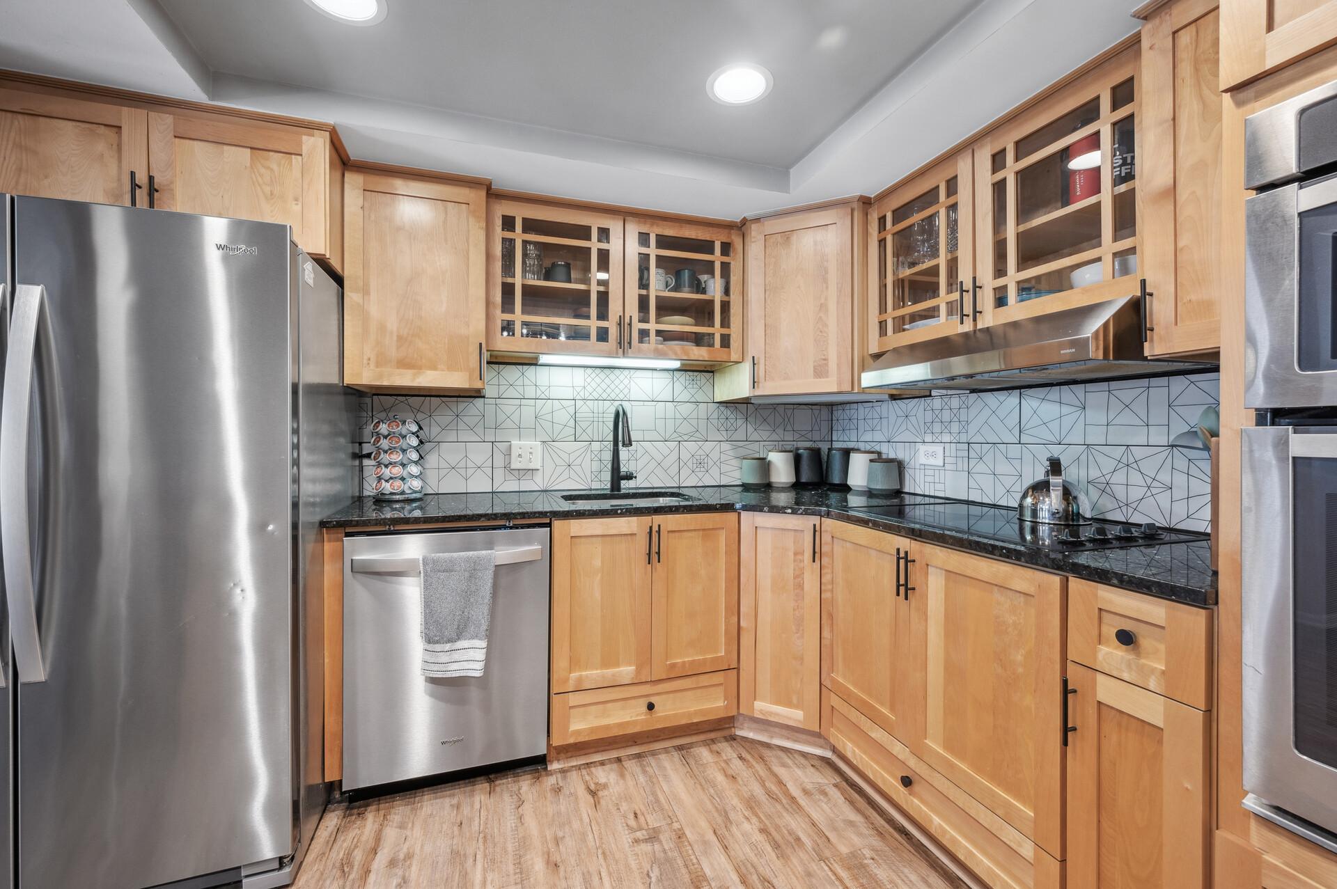 2885 Knox Ave S Unit: 405