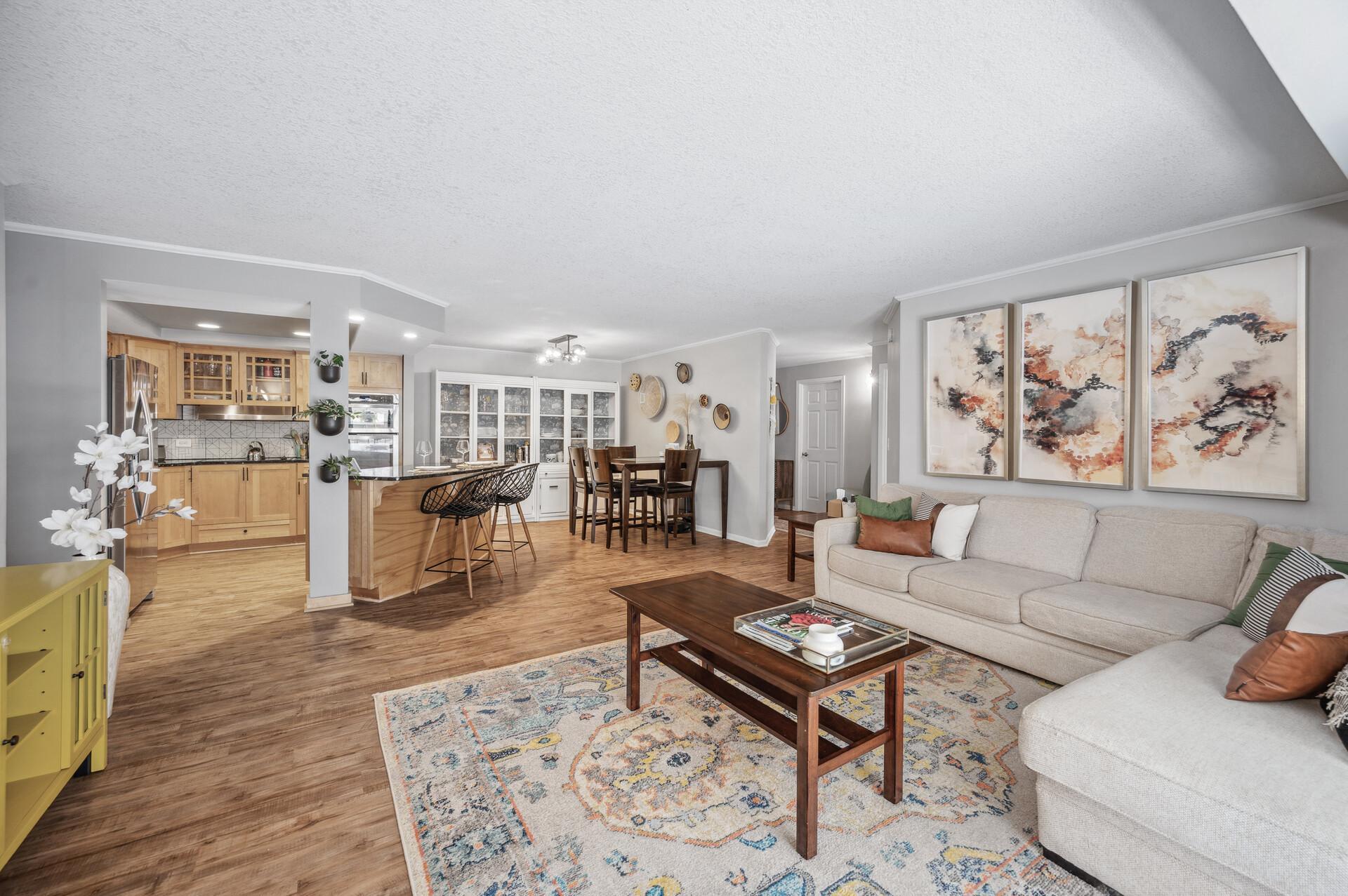 2885 Knox Ave S Unit: 405