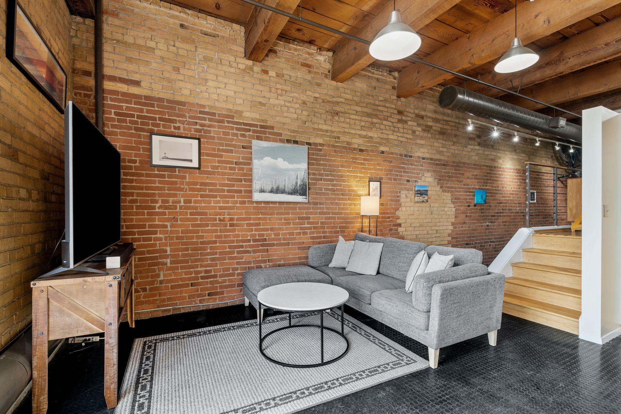 716 N 1st St Unit: 535