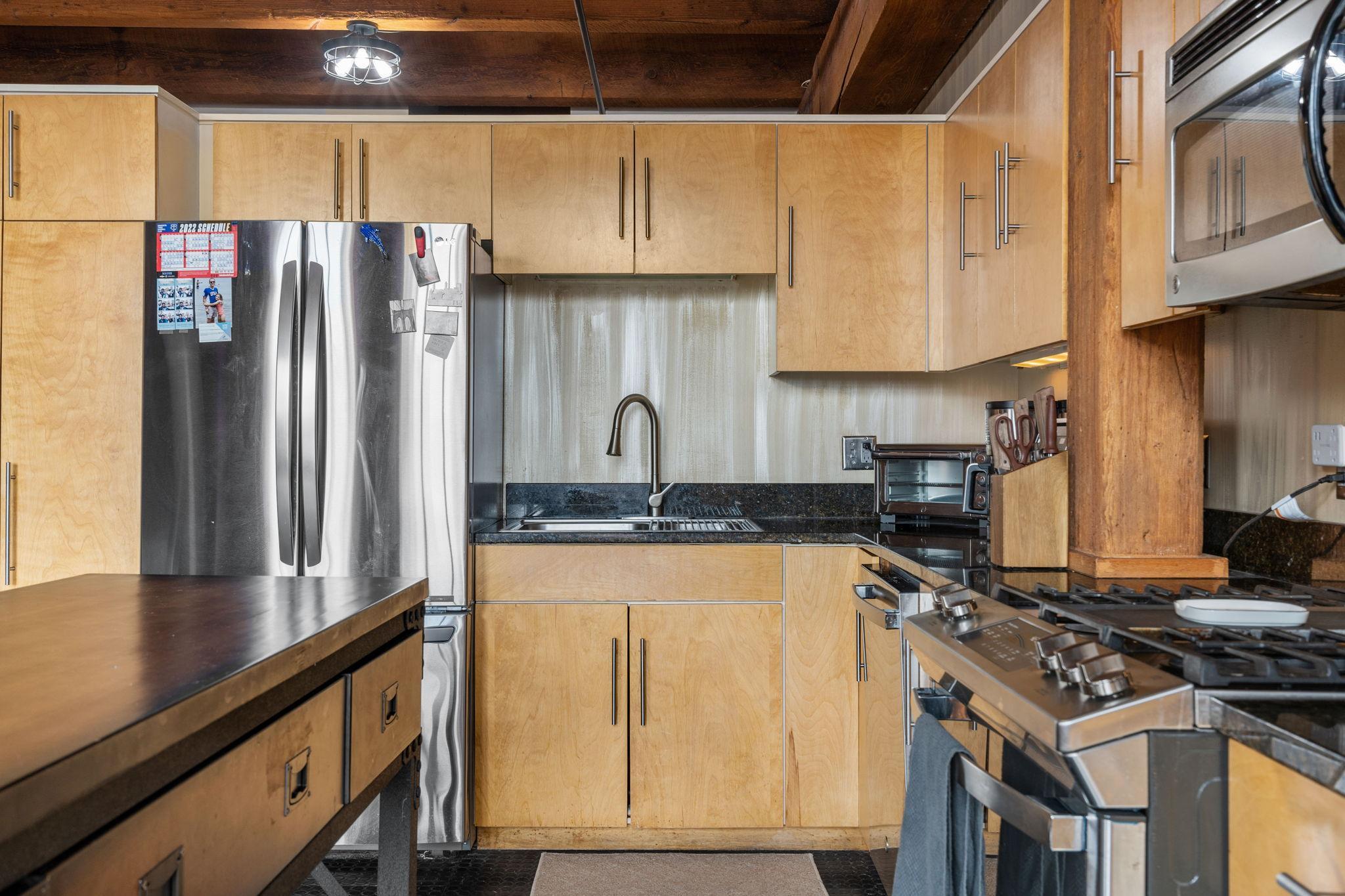716 N 1st St Unit: 535