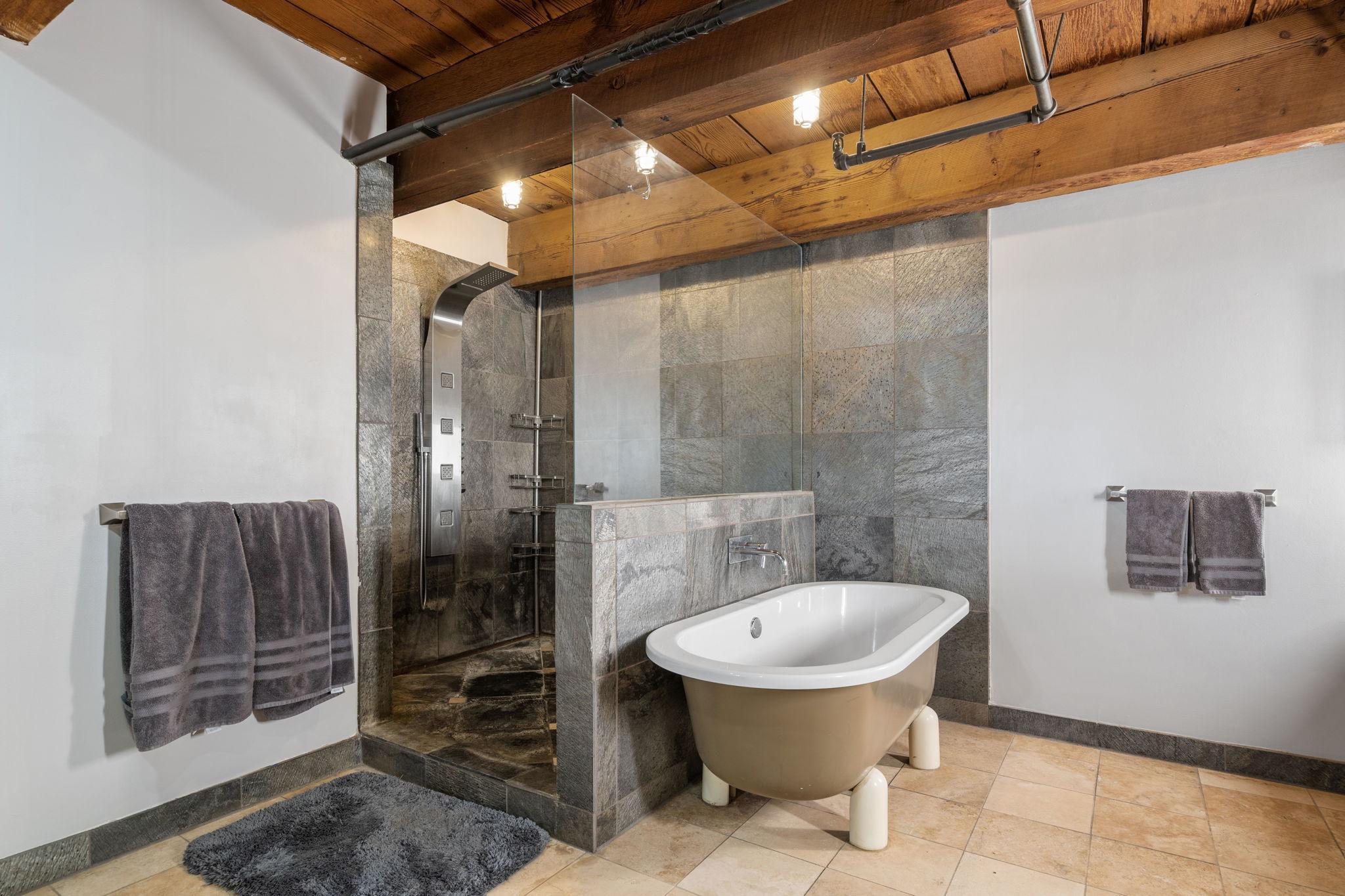 716 N 1st St Unit: 535