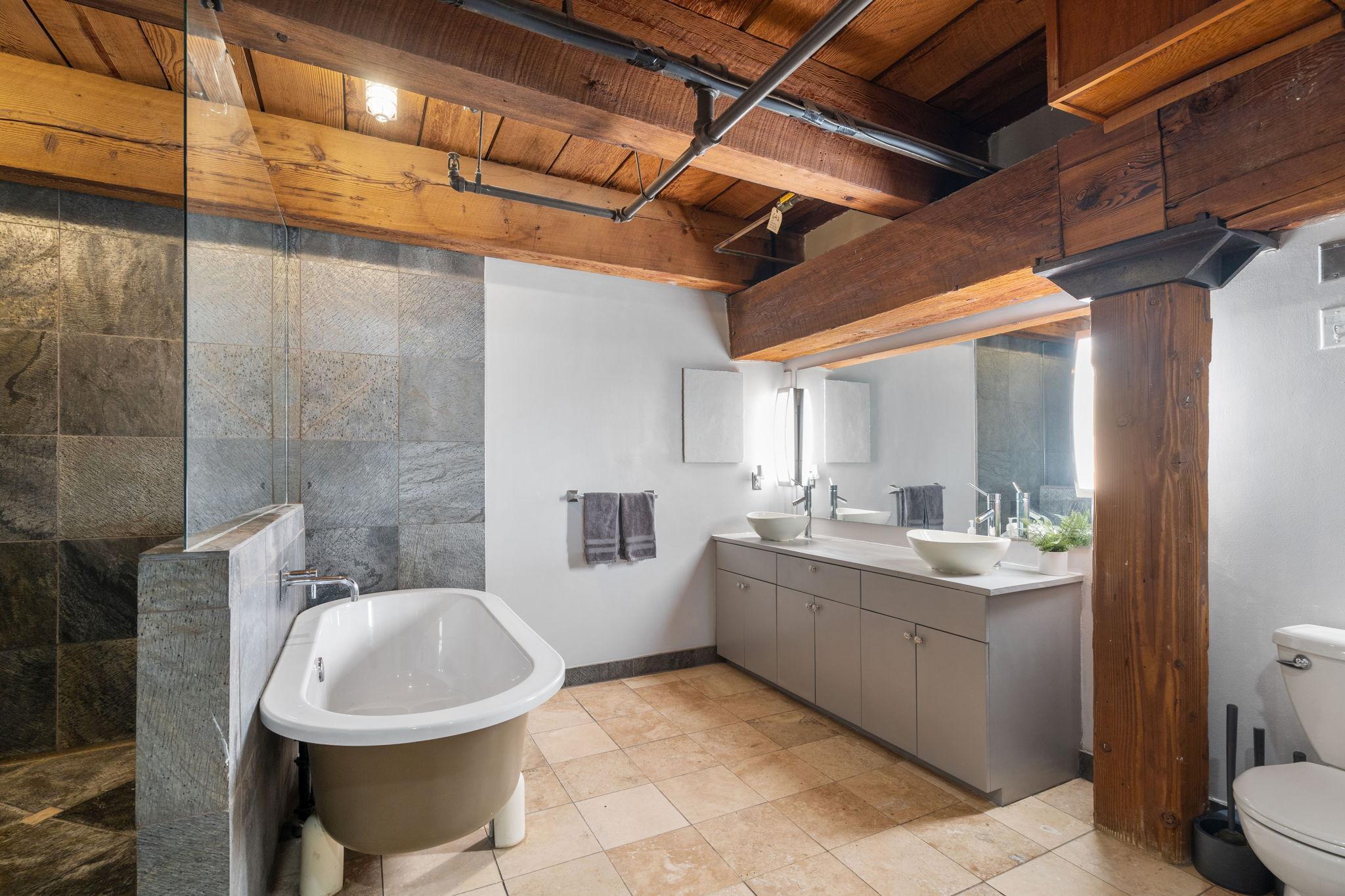 716 N 1st St Unit: 535