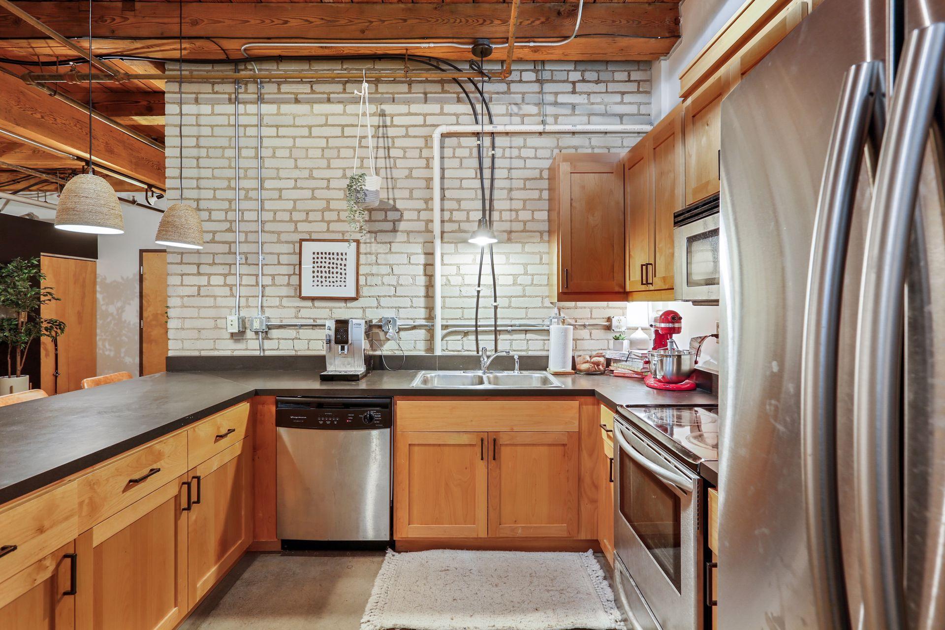 127 5th St NE Unit: G04