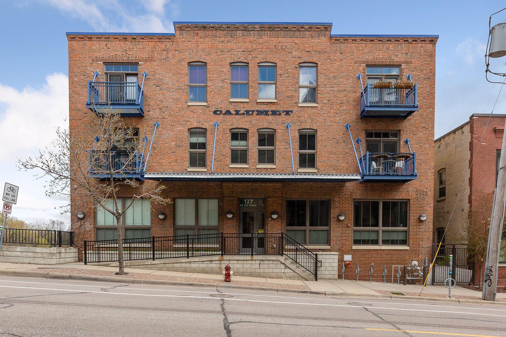 127 5th St NE Unit: G04