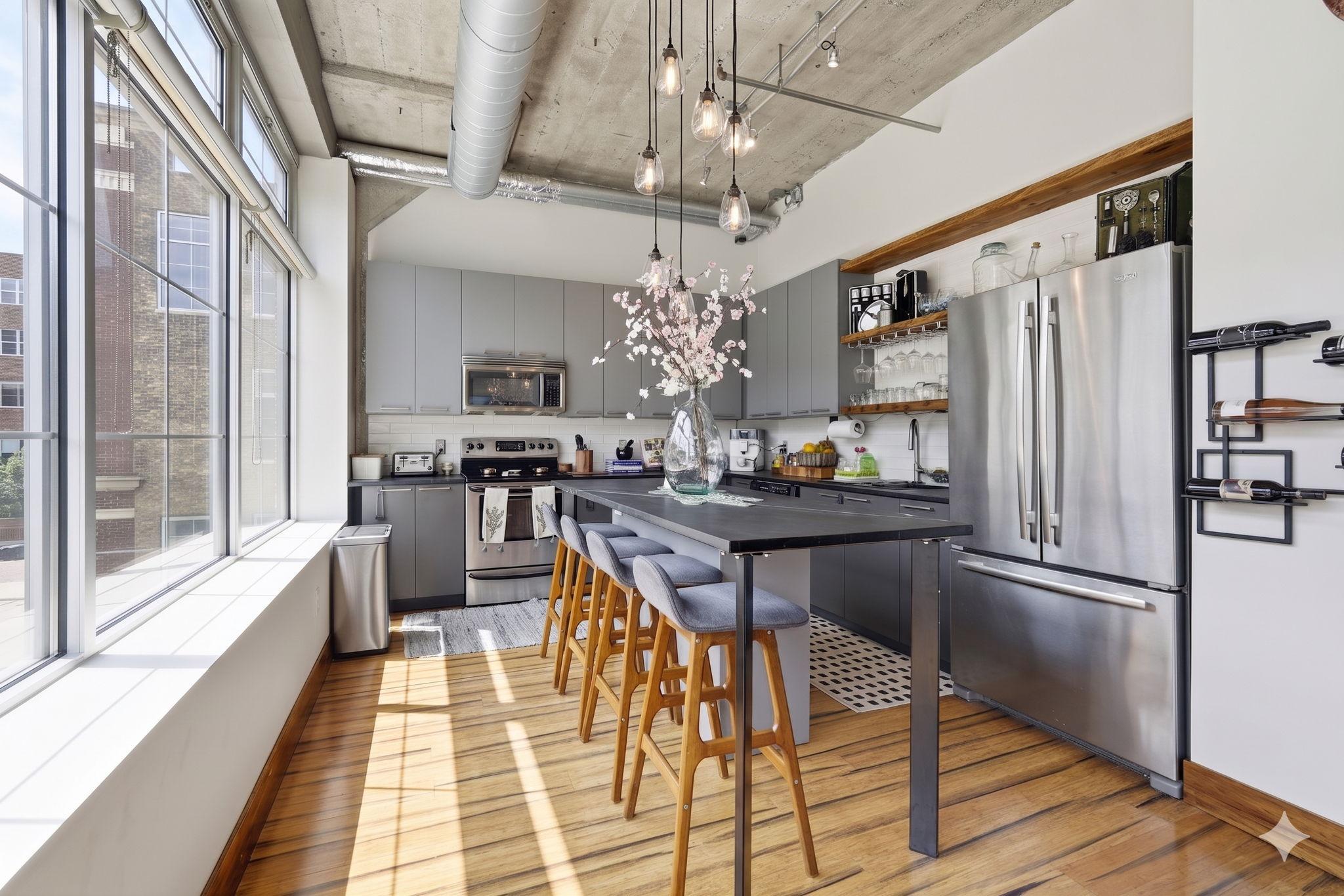 918 N 3rd Street Unit: 201