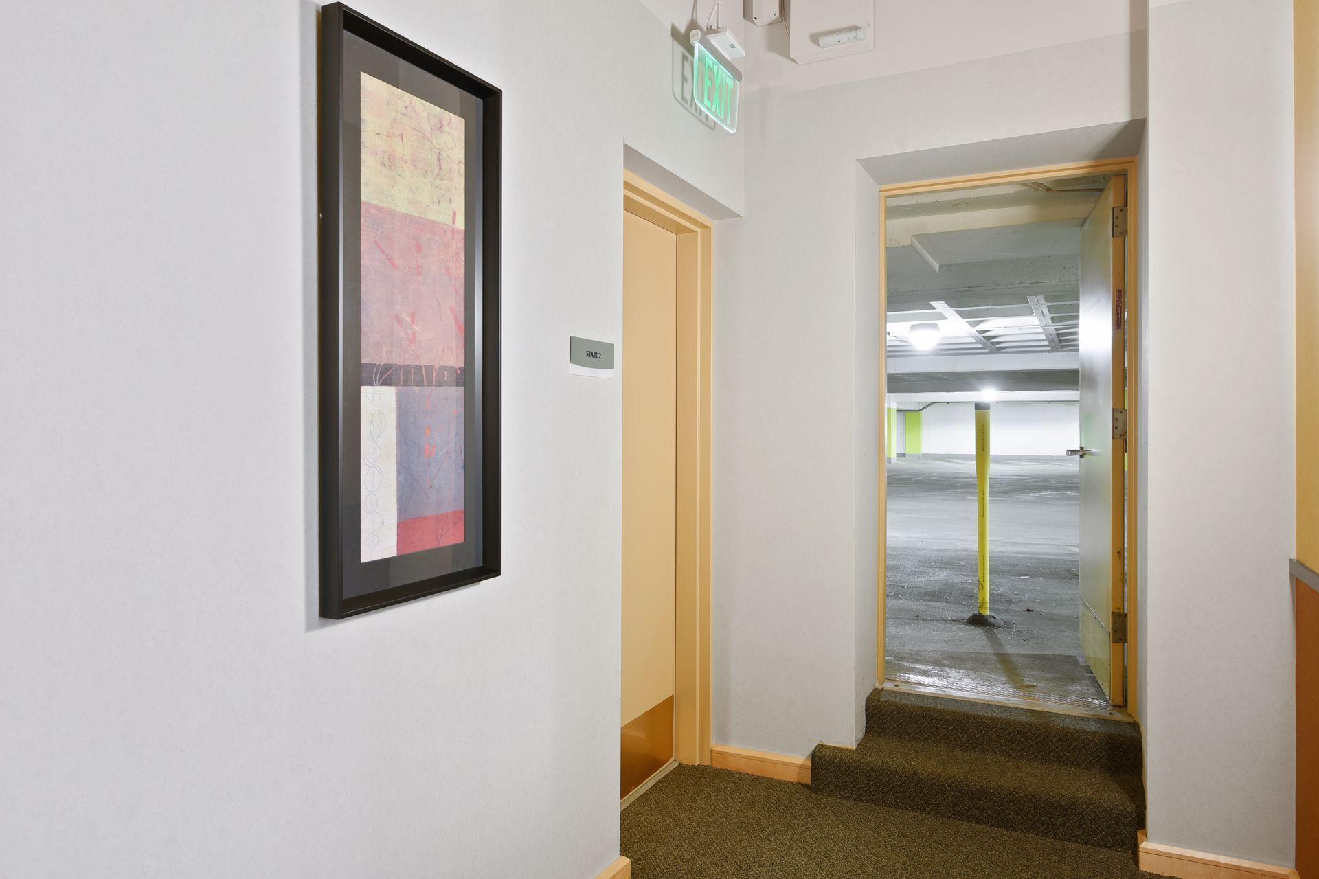 601 Marquette Avenue Unit: 604
