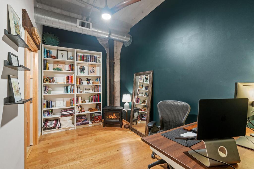 748 3rd St N Unit: 406