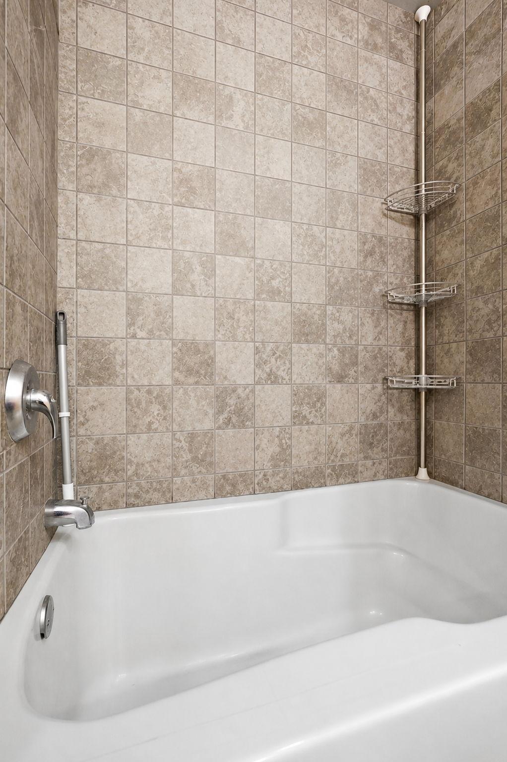 290 Market Street Unit: 611