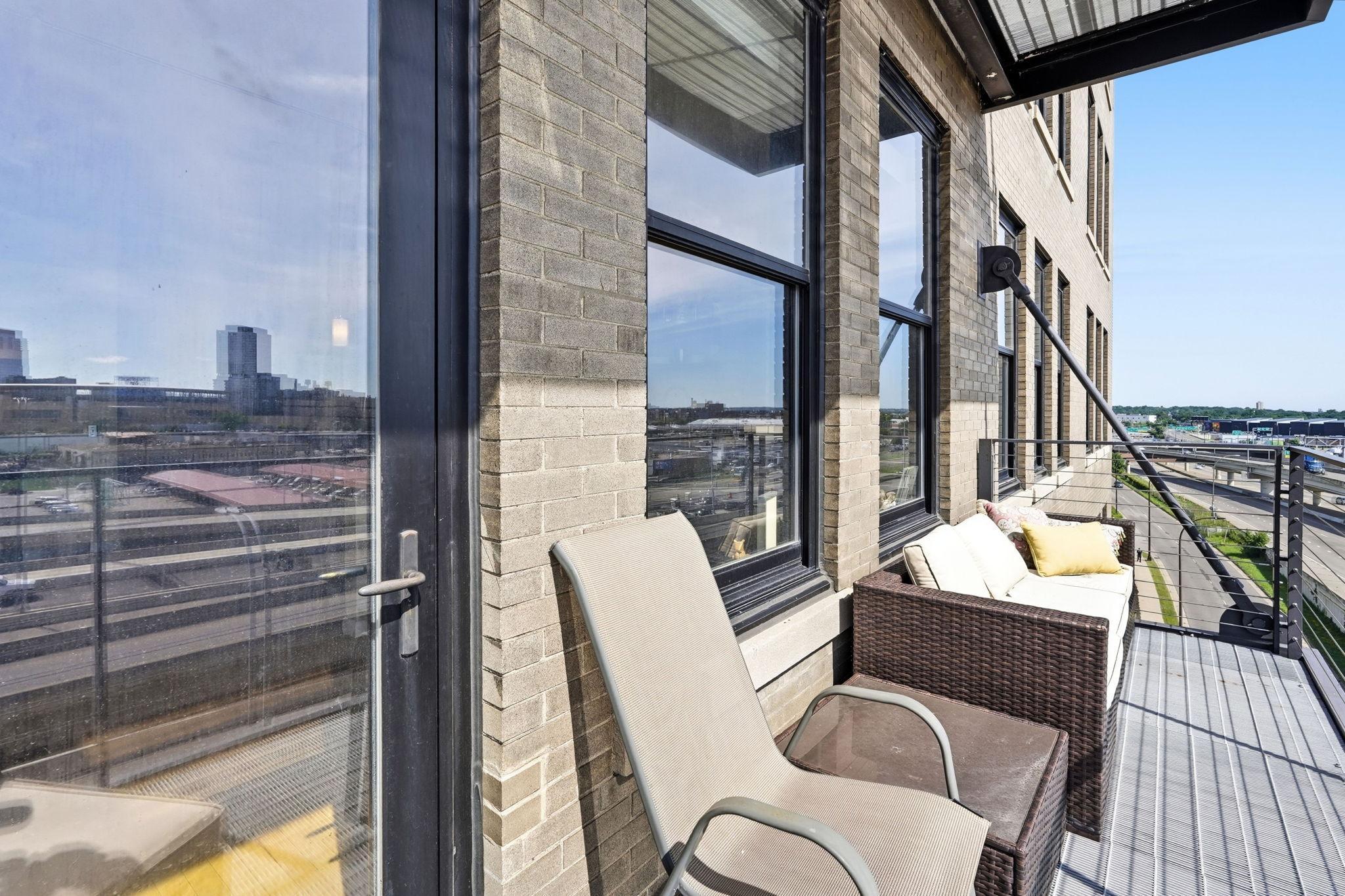 290 Market Street Unit: 611