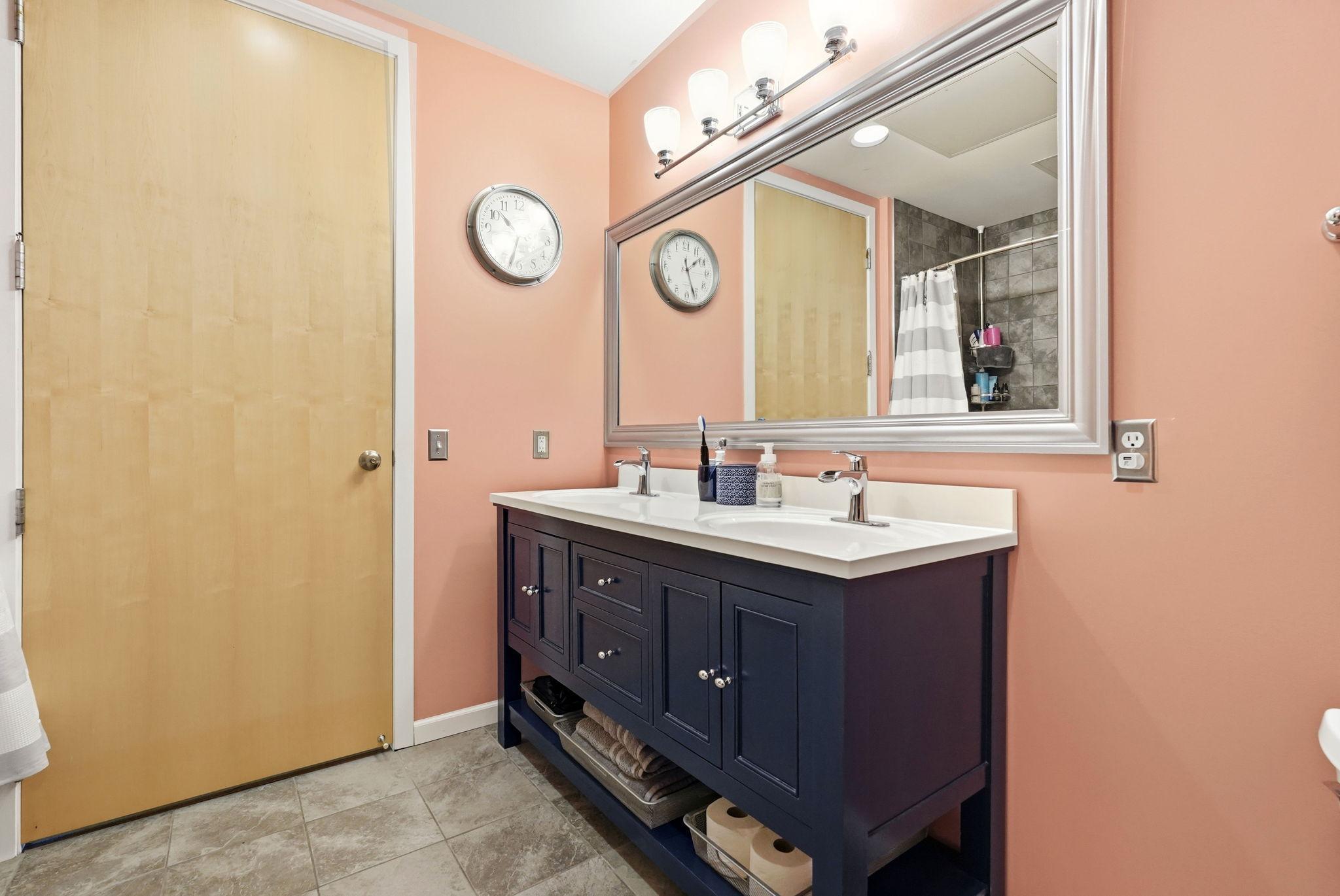 290 Market Street Unit: 611