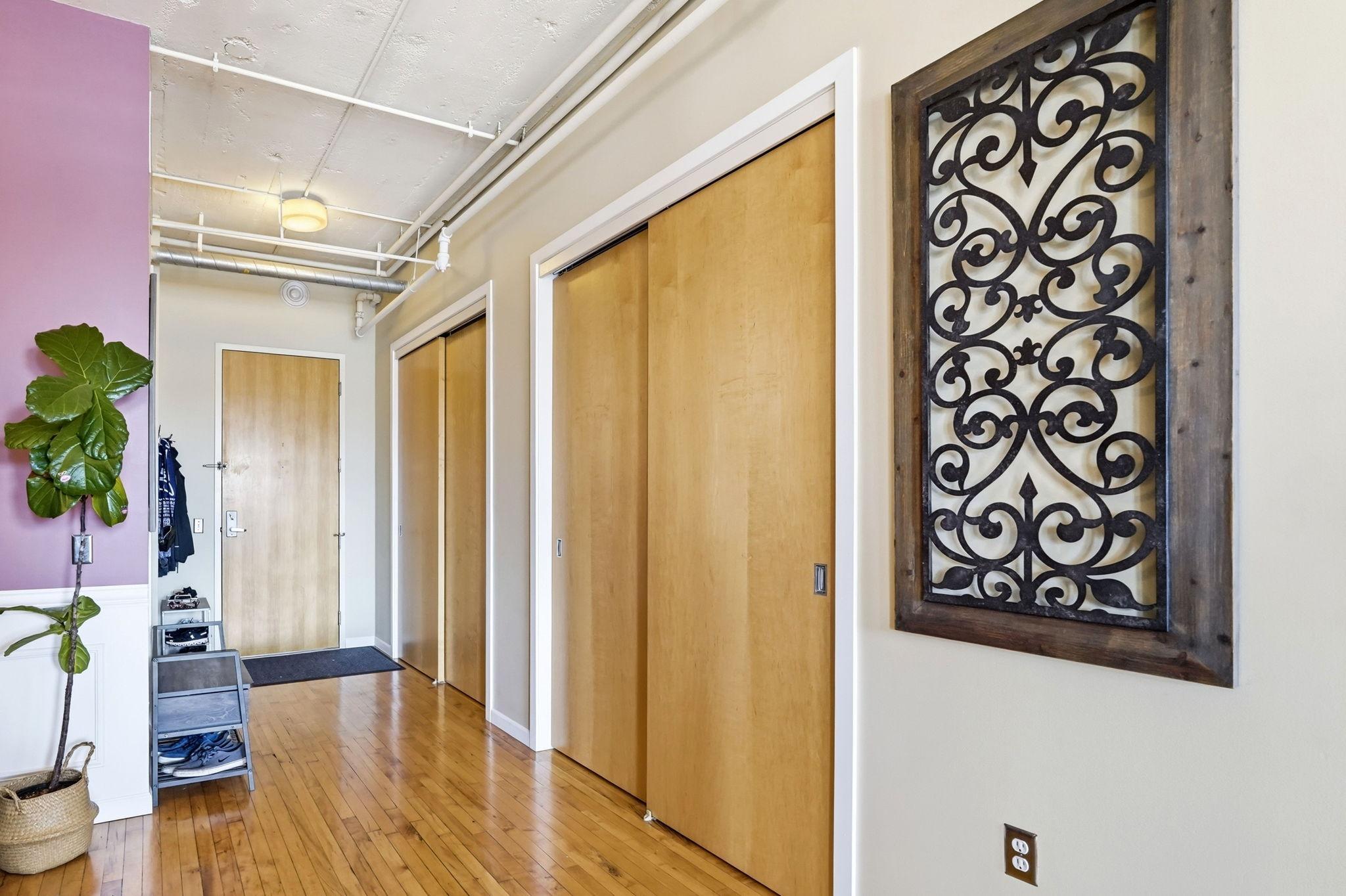 290 Market Street Unit: 611