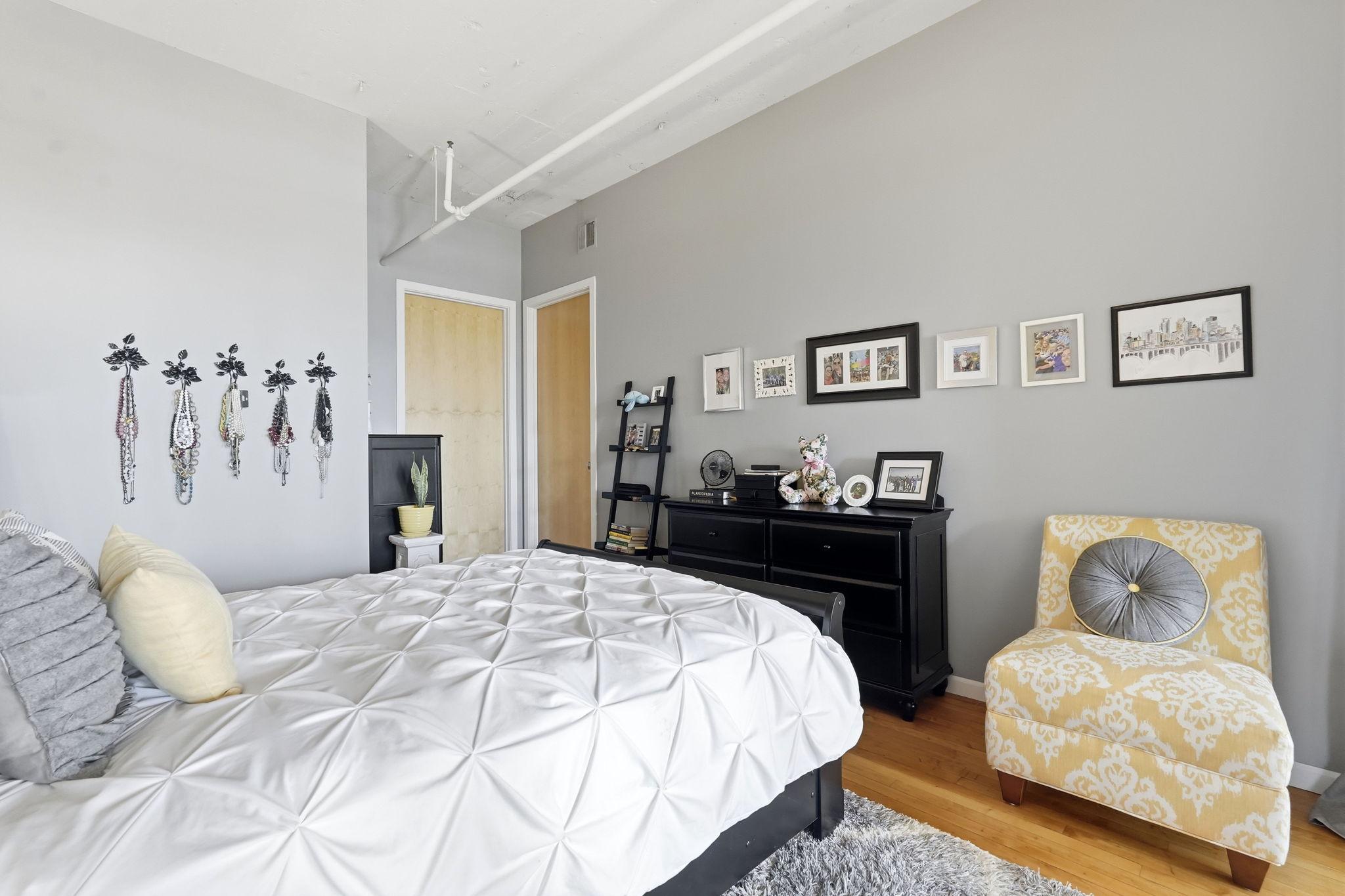 290 Market Street Unit: 611