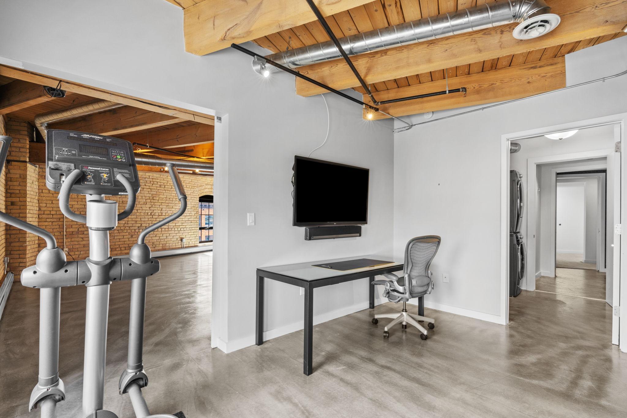 404 Washington Avenue N Unit: 506