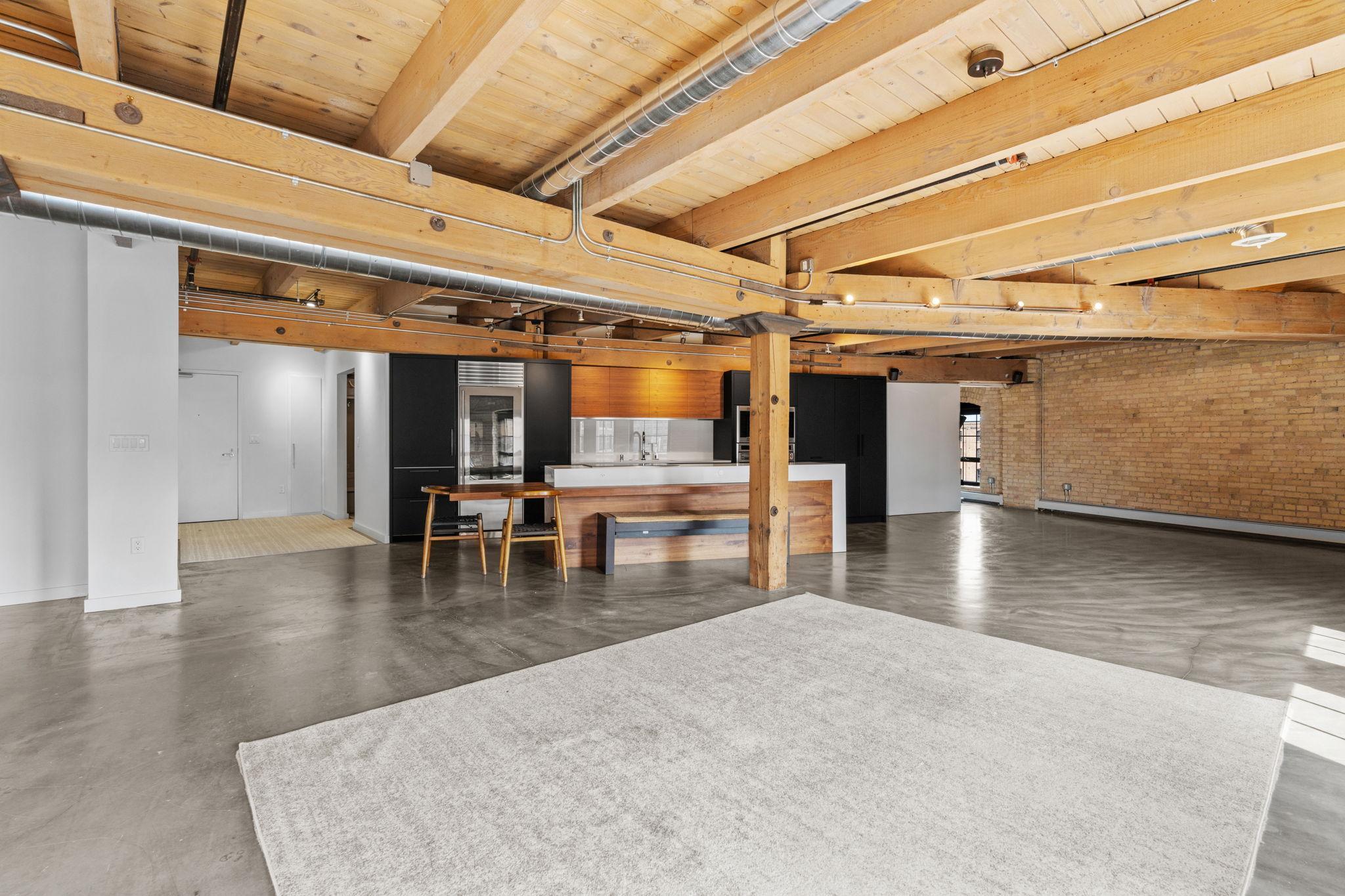 404 Washington Avenue N Unit: 506