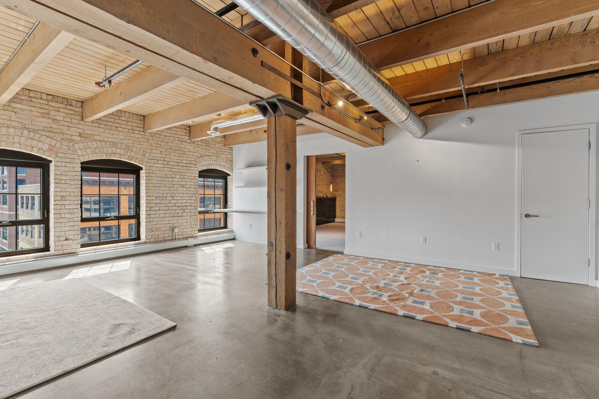 404 Washington Avenue N Unit: 506
