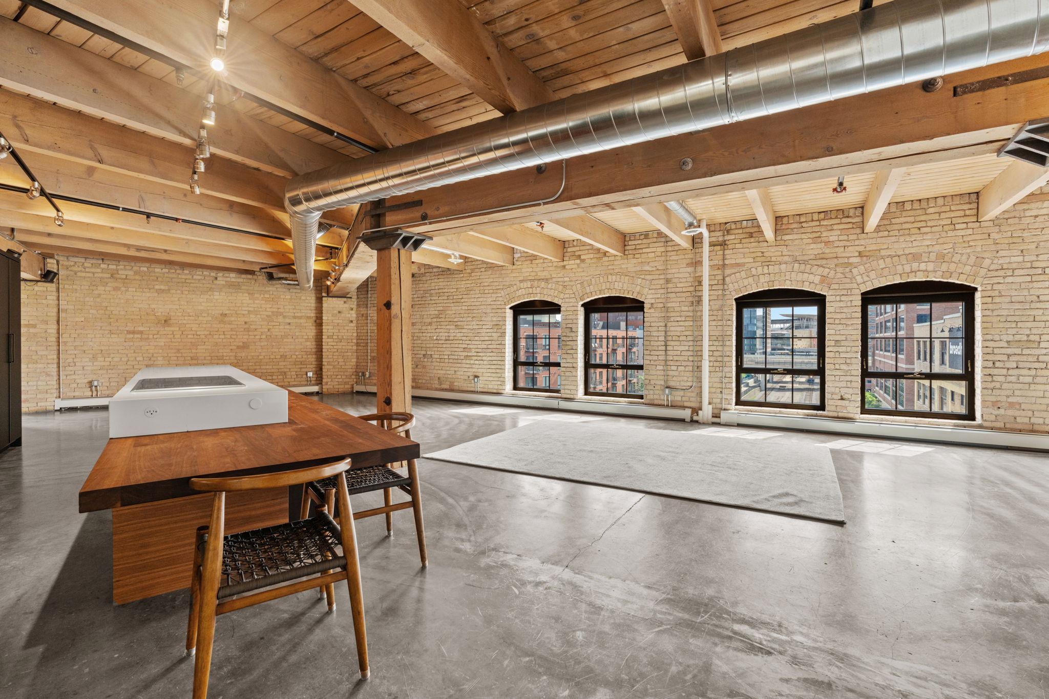 404 Washington Avenue N Unit: 506