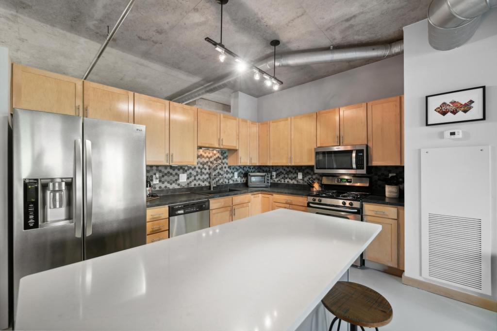 720 N 4th Street Unit: 209