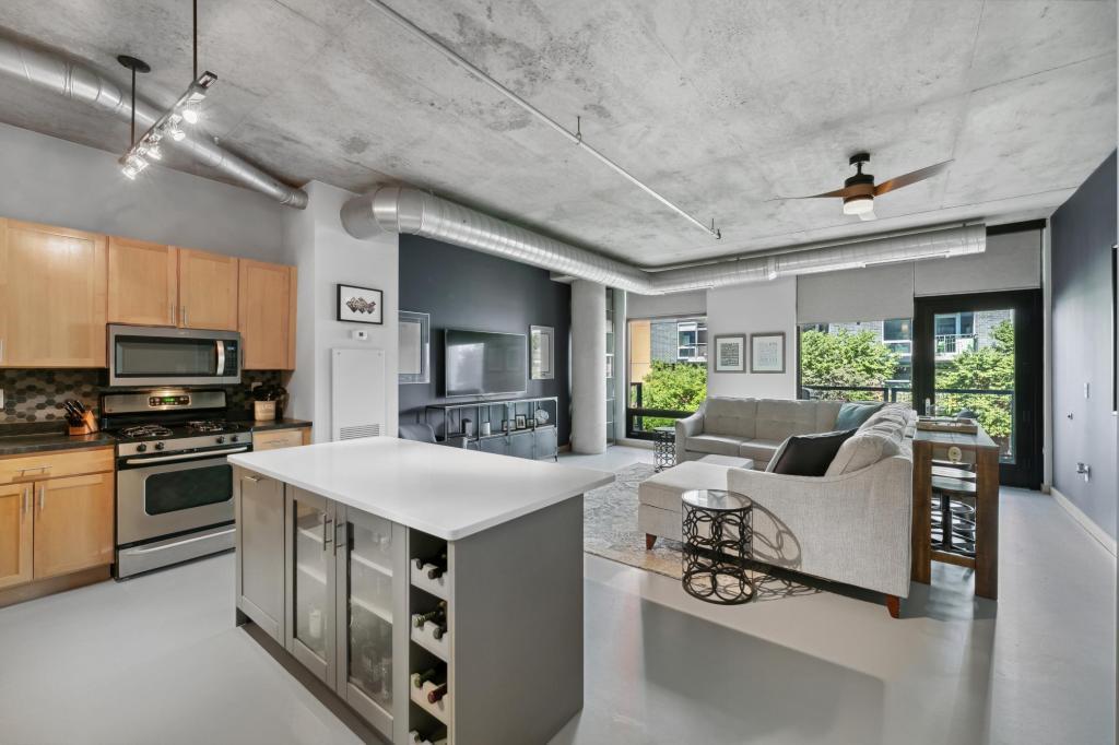 720 N 4th Street Unit: 209