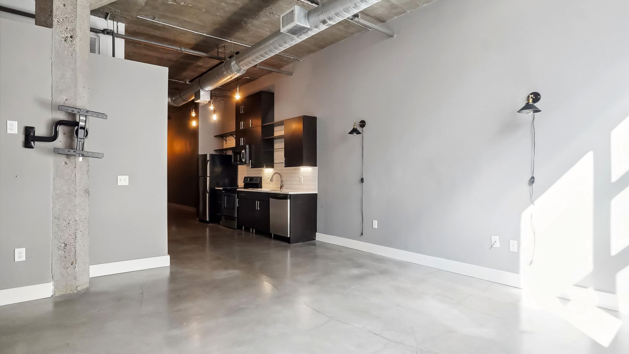 718 Washington Ave N Unit: 514