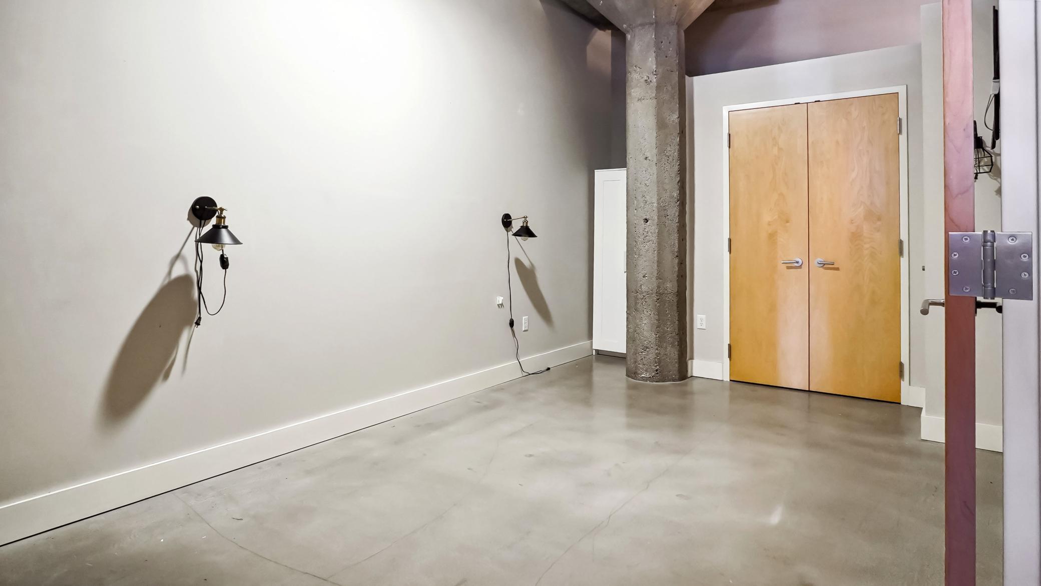 718 Washington Ave N Unit: 514