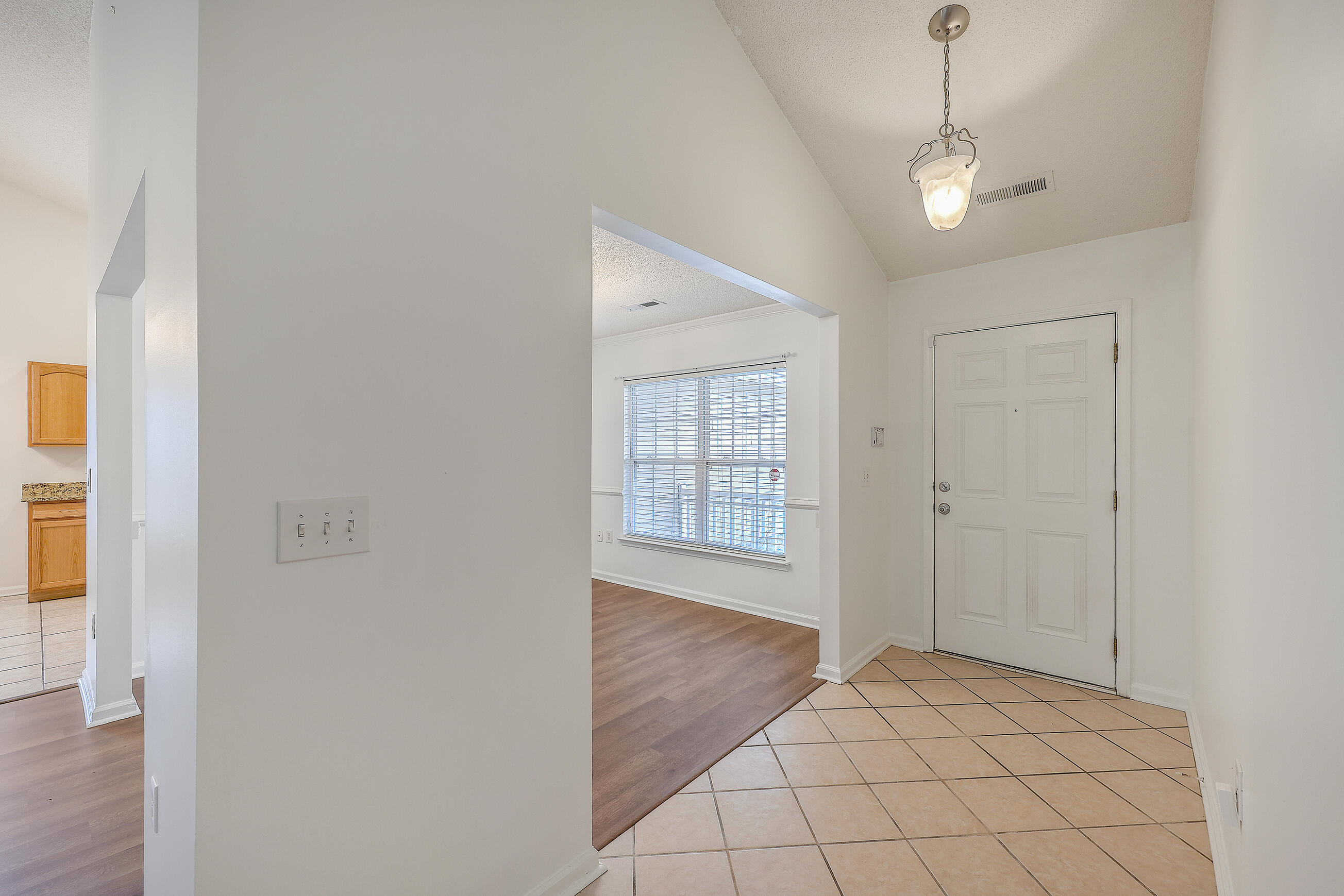 5043 Thornton Drive