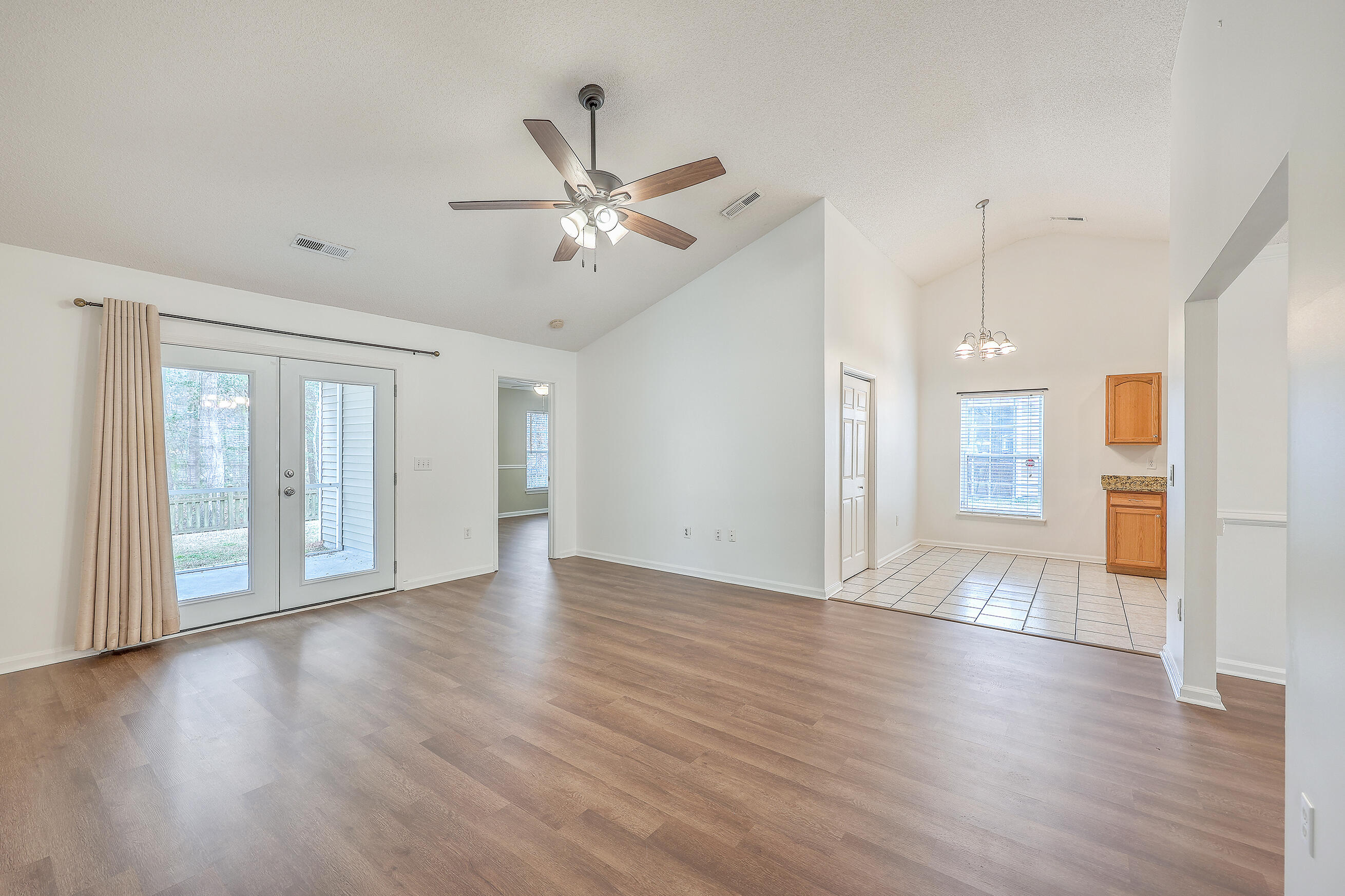 5043 Thornton Drive