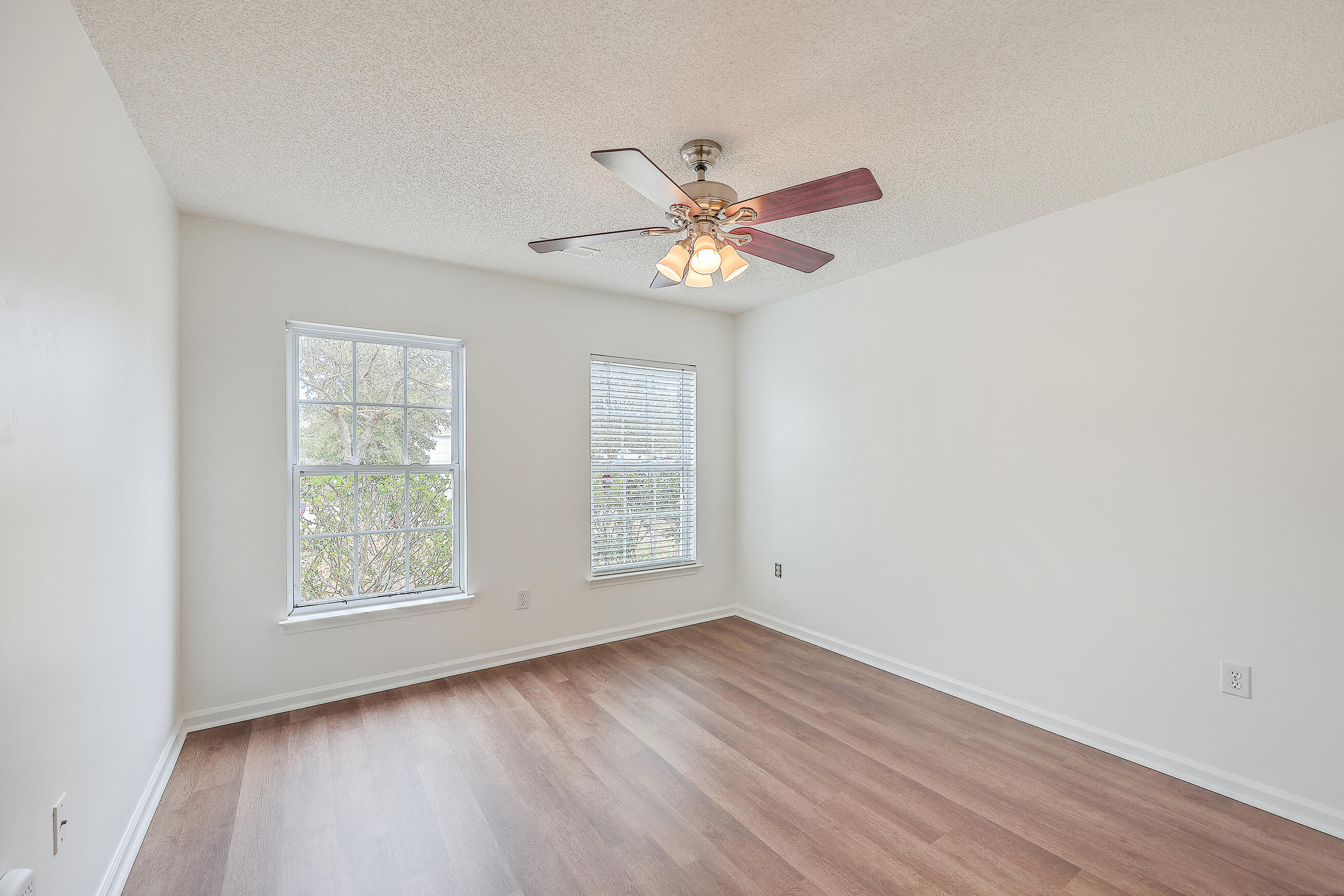 5043 Thornton Drive