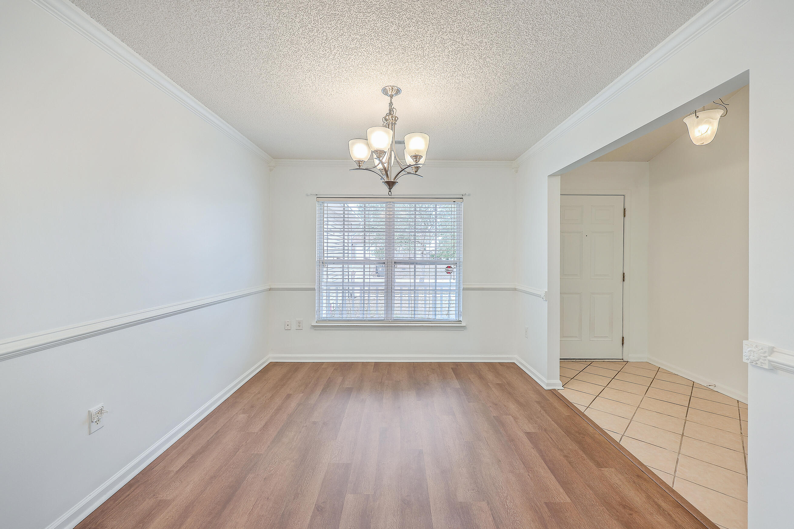 5043 Thornton Drive