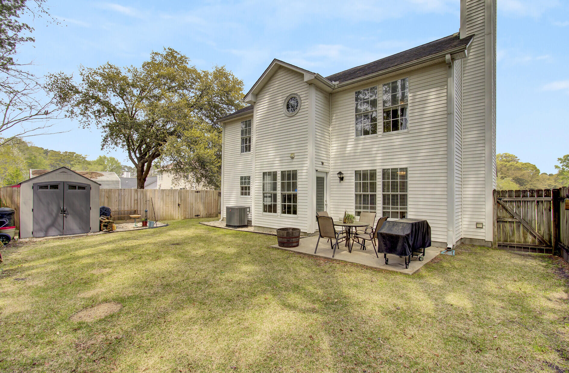 8375 Coventry Court