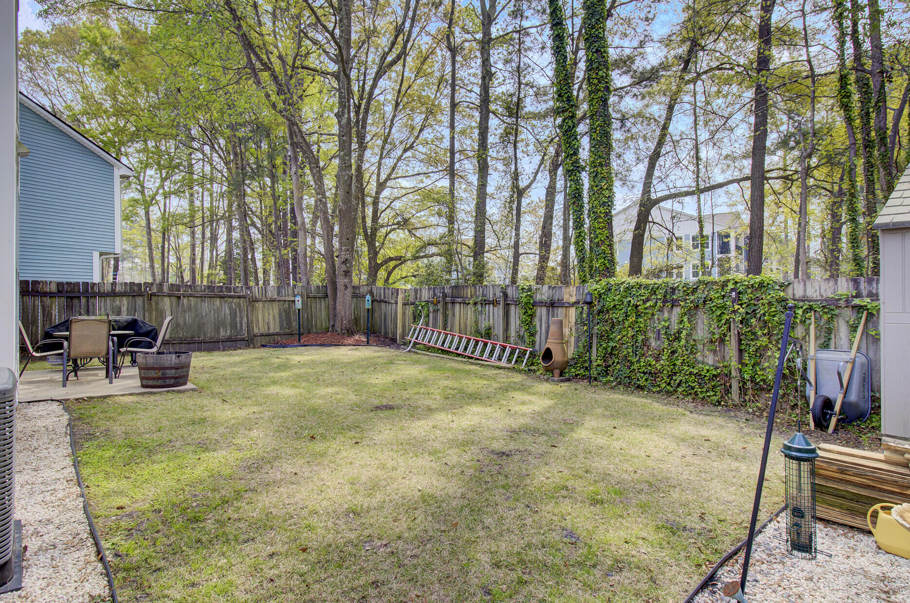 8375 Coventry Court