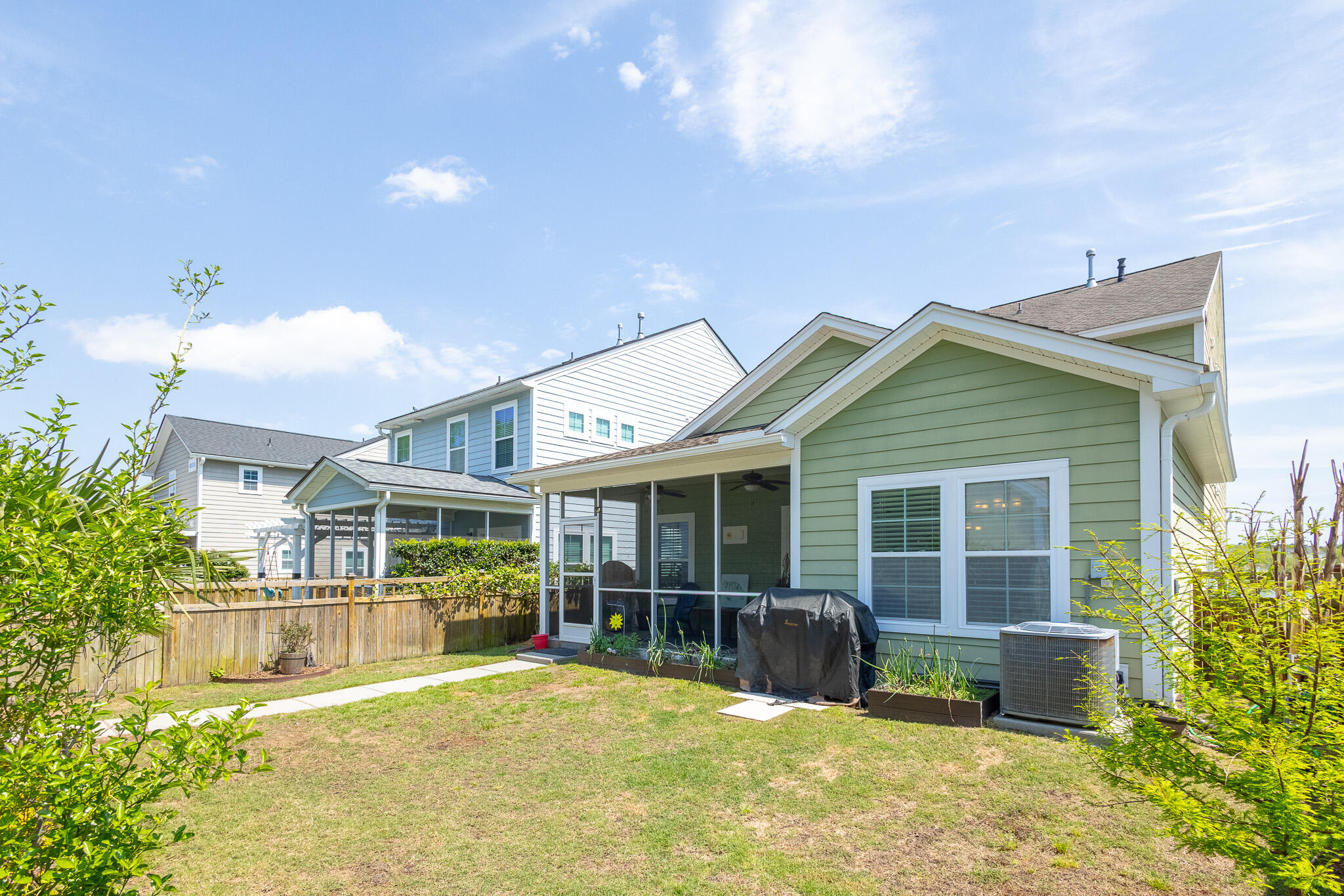 2939 Waterleaf Road
