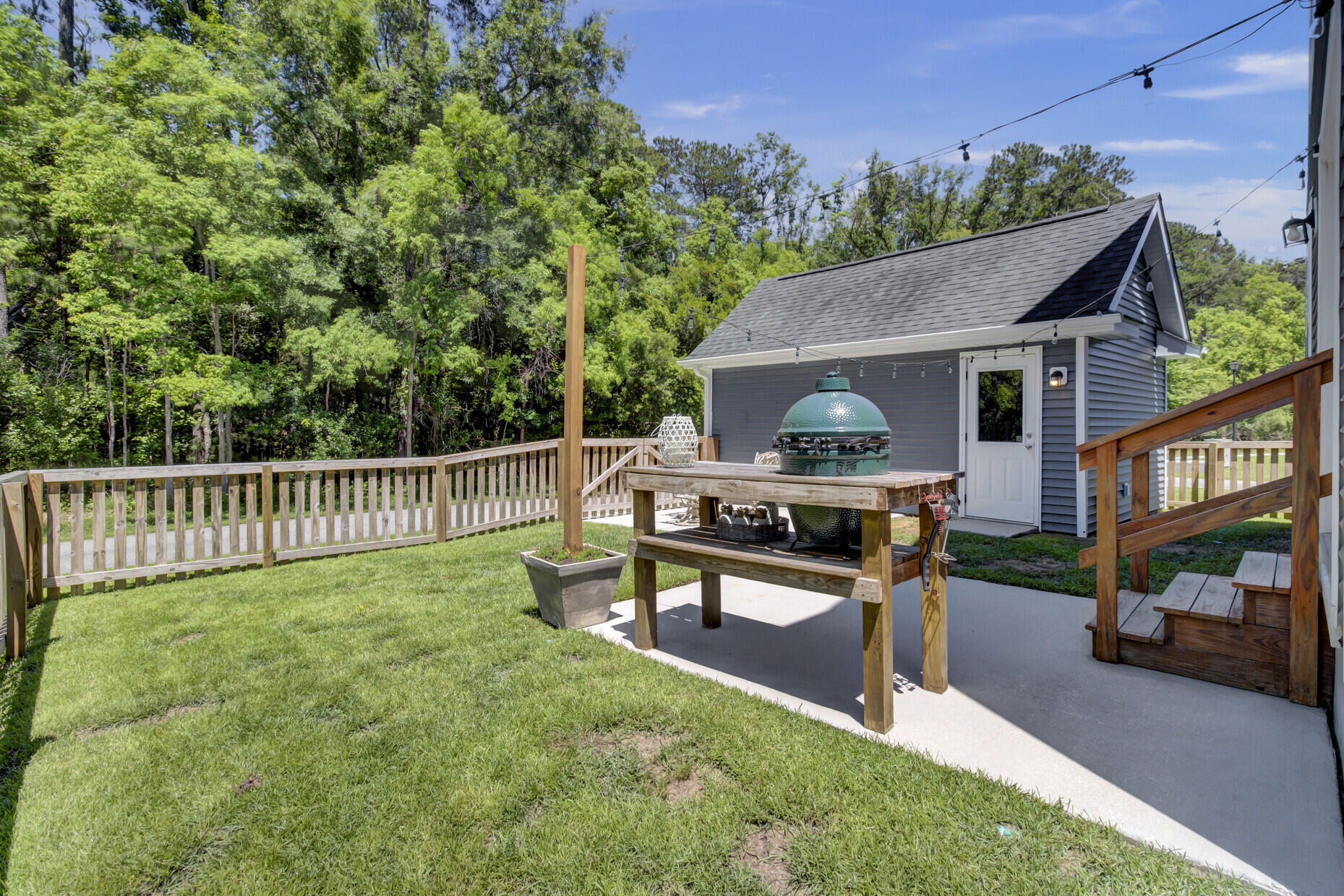 1124 Twitchell Street