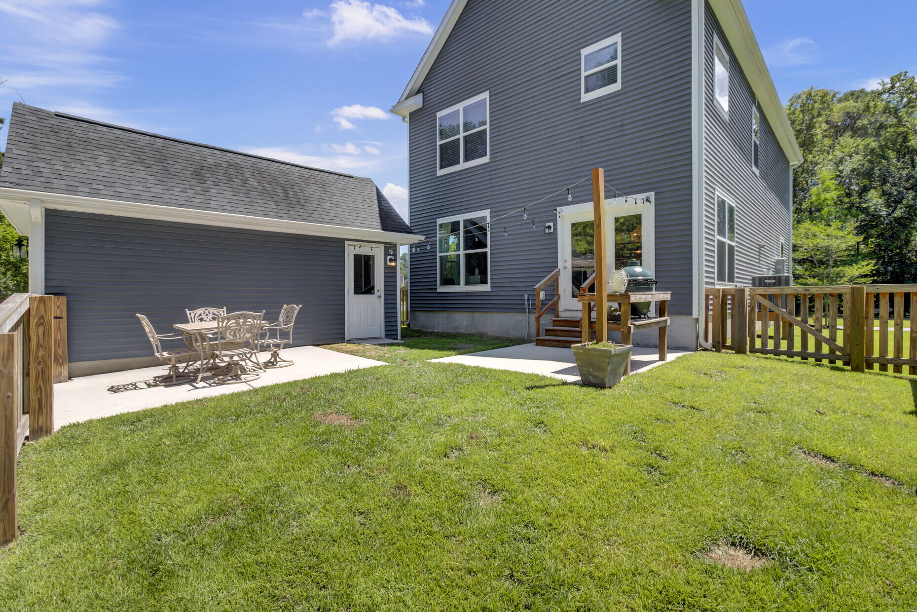 1124 Twitchell Street